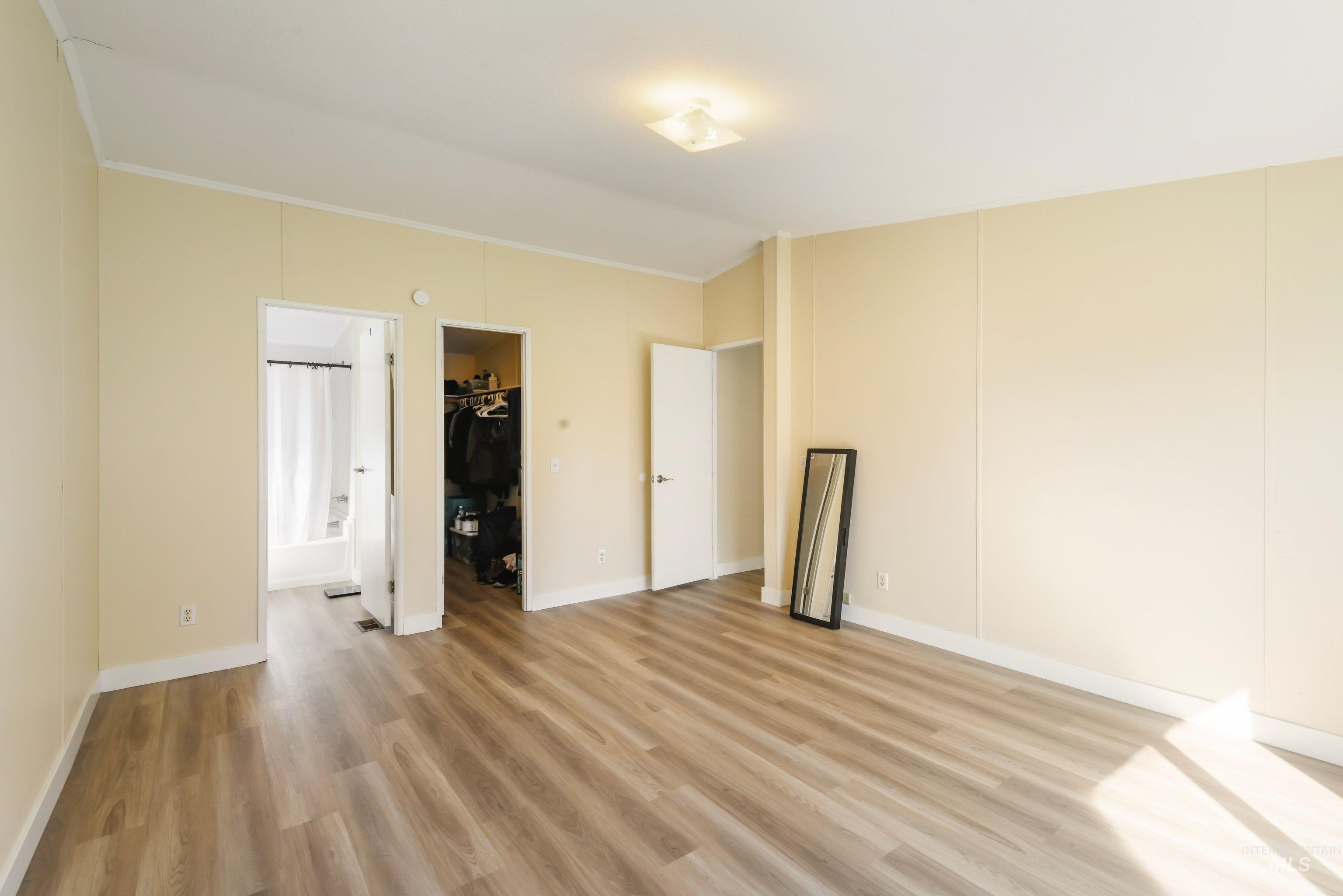 509 River Valley St. Property Photo 18