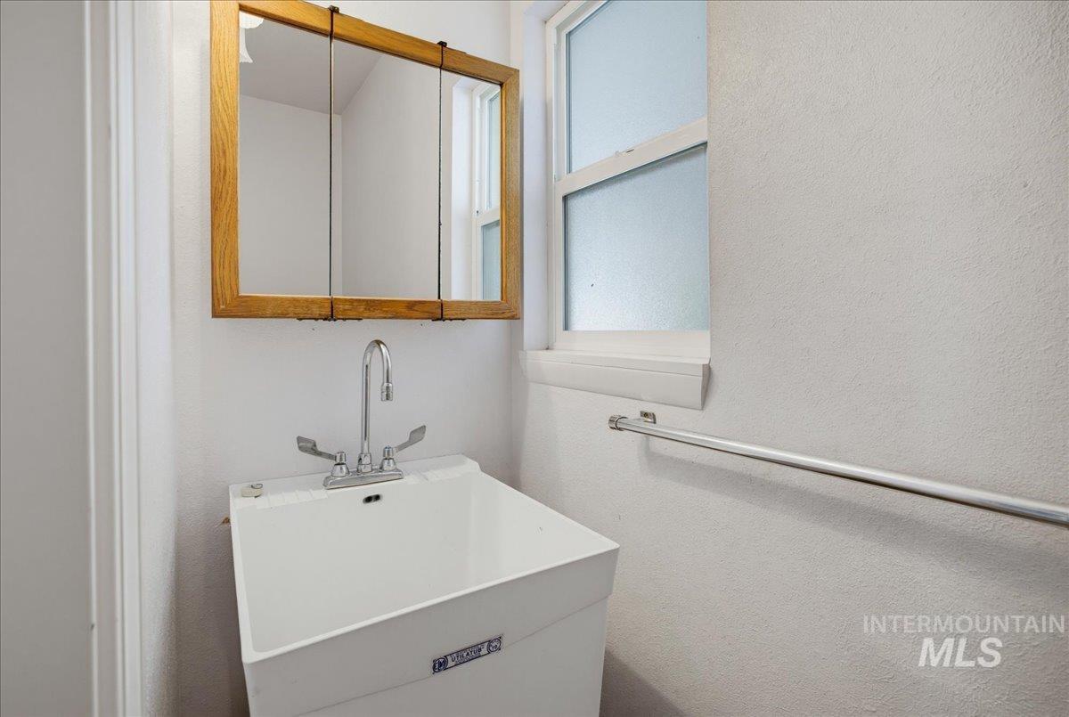 107 Felton St Property Photo 20