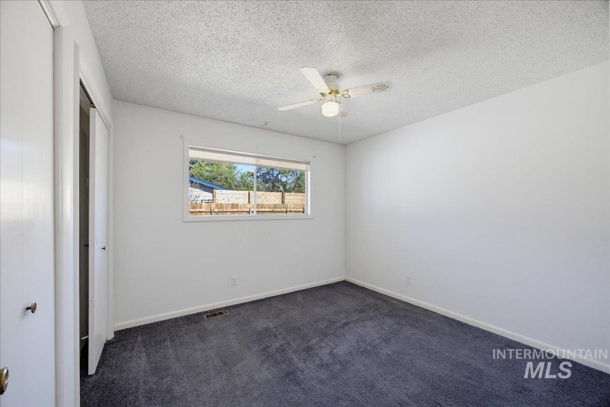 107 Felton St Property Photo 24