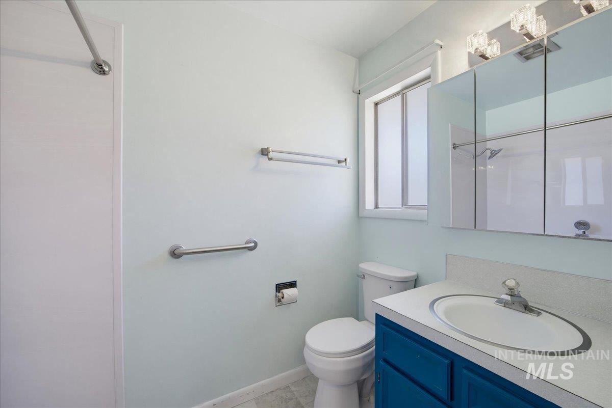 107 Felton St Property Photo 27