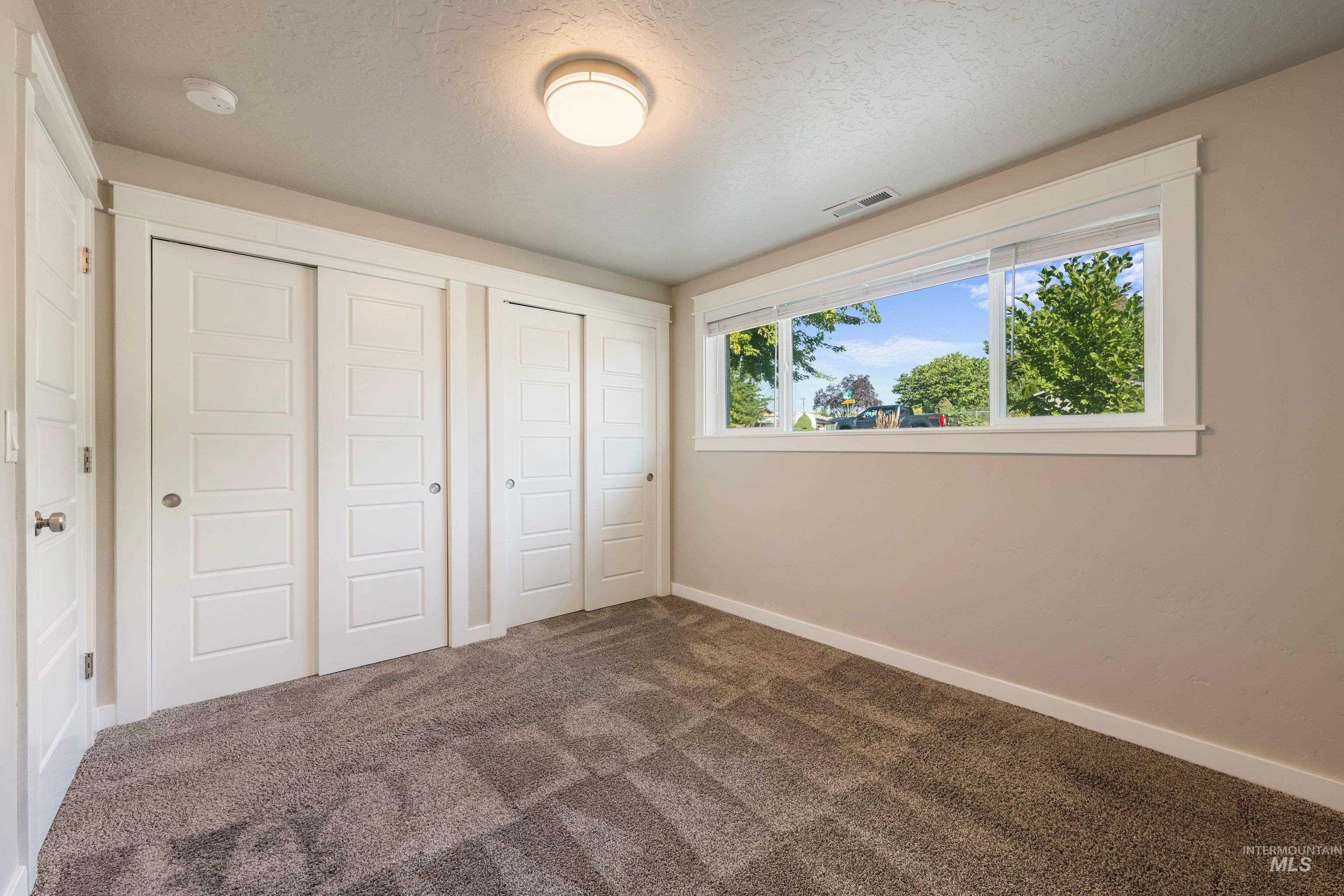 2204 Cari Circle Property Photo 17