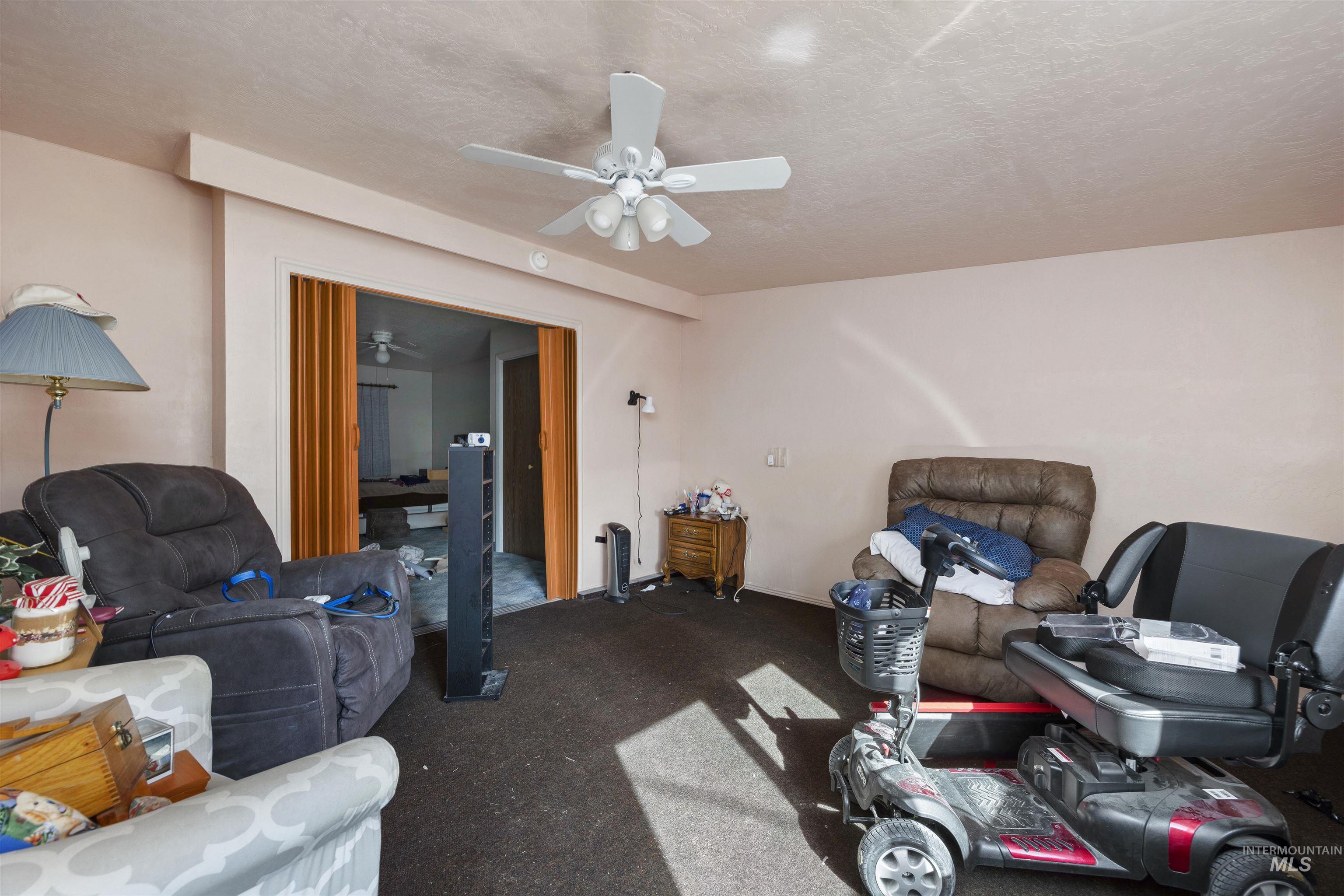 99001577 Property Photo 8
