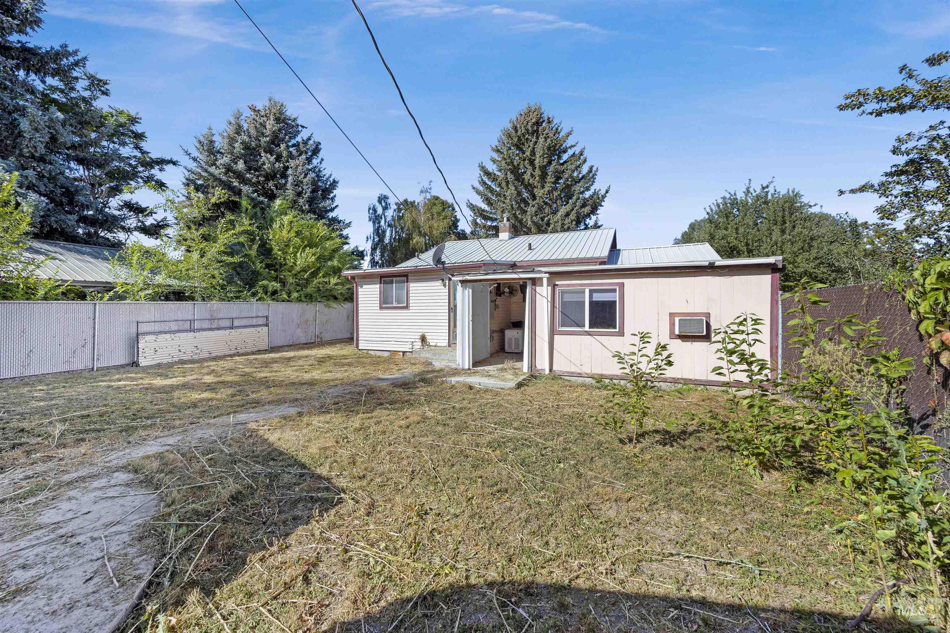 99001577 Property Photo 18