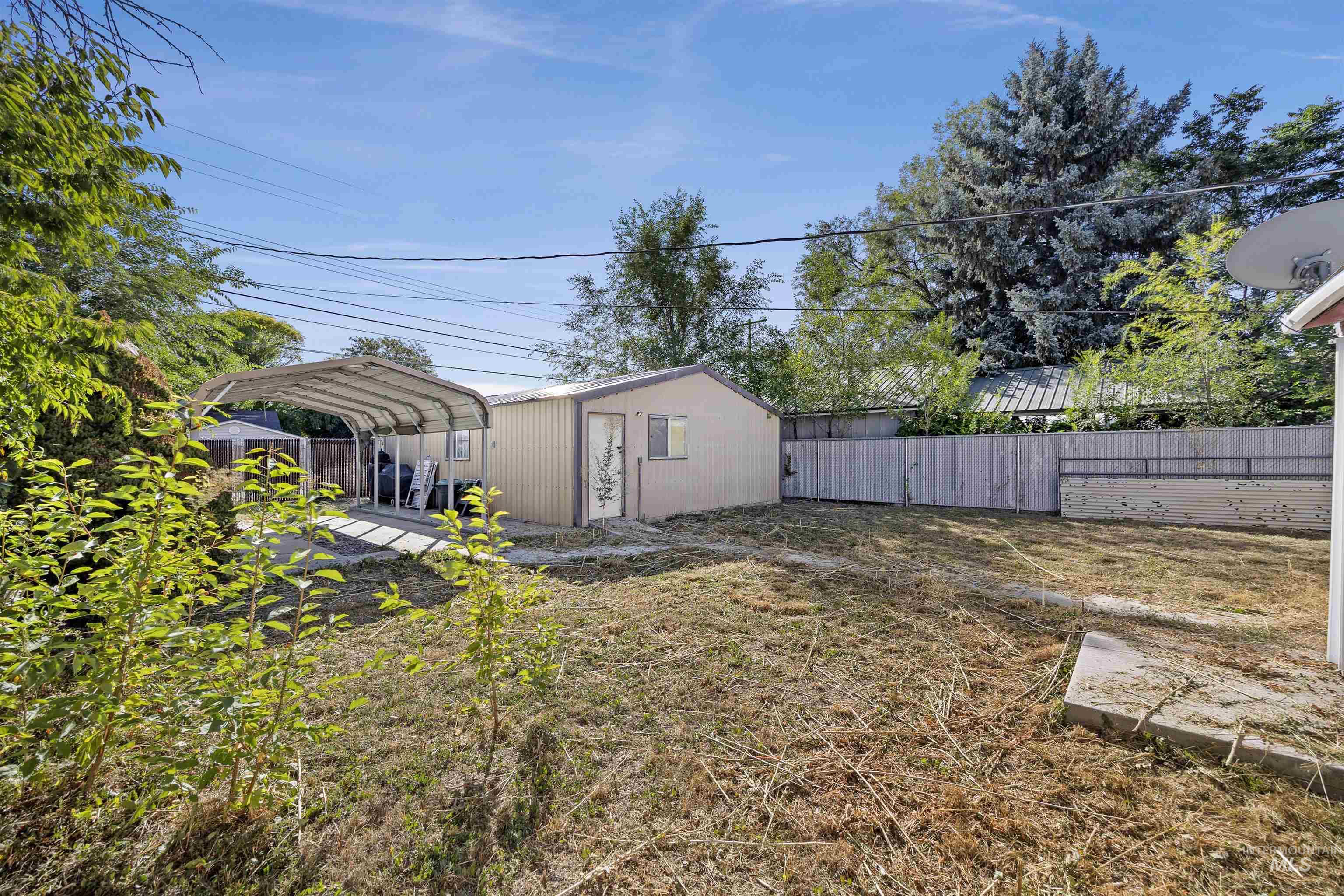 99001577 Property Photo 20
