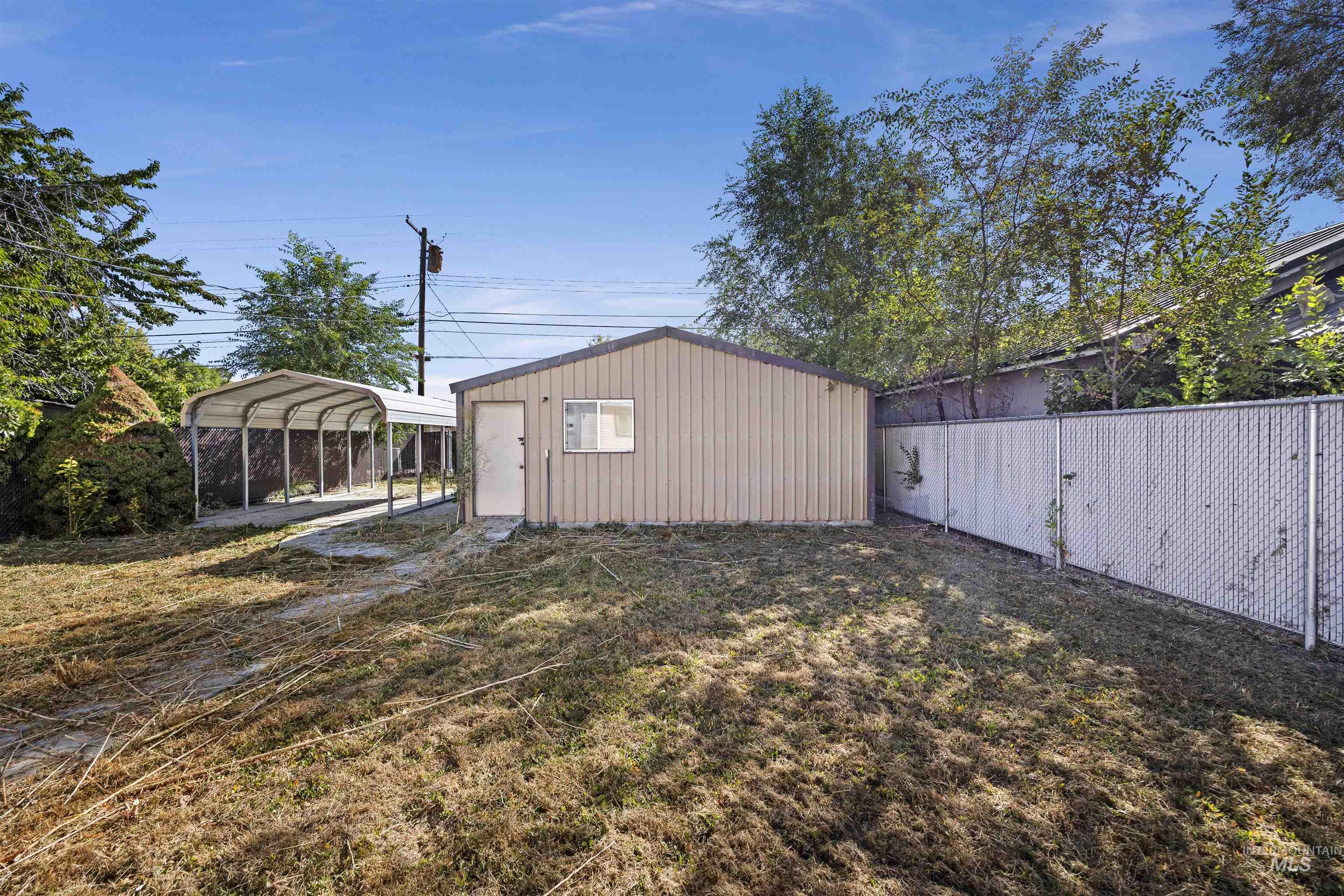 99001577 Property Photo 20