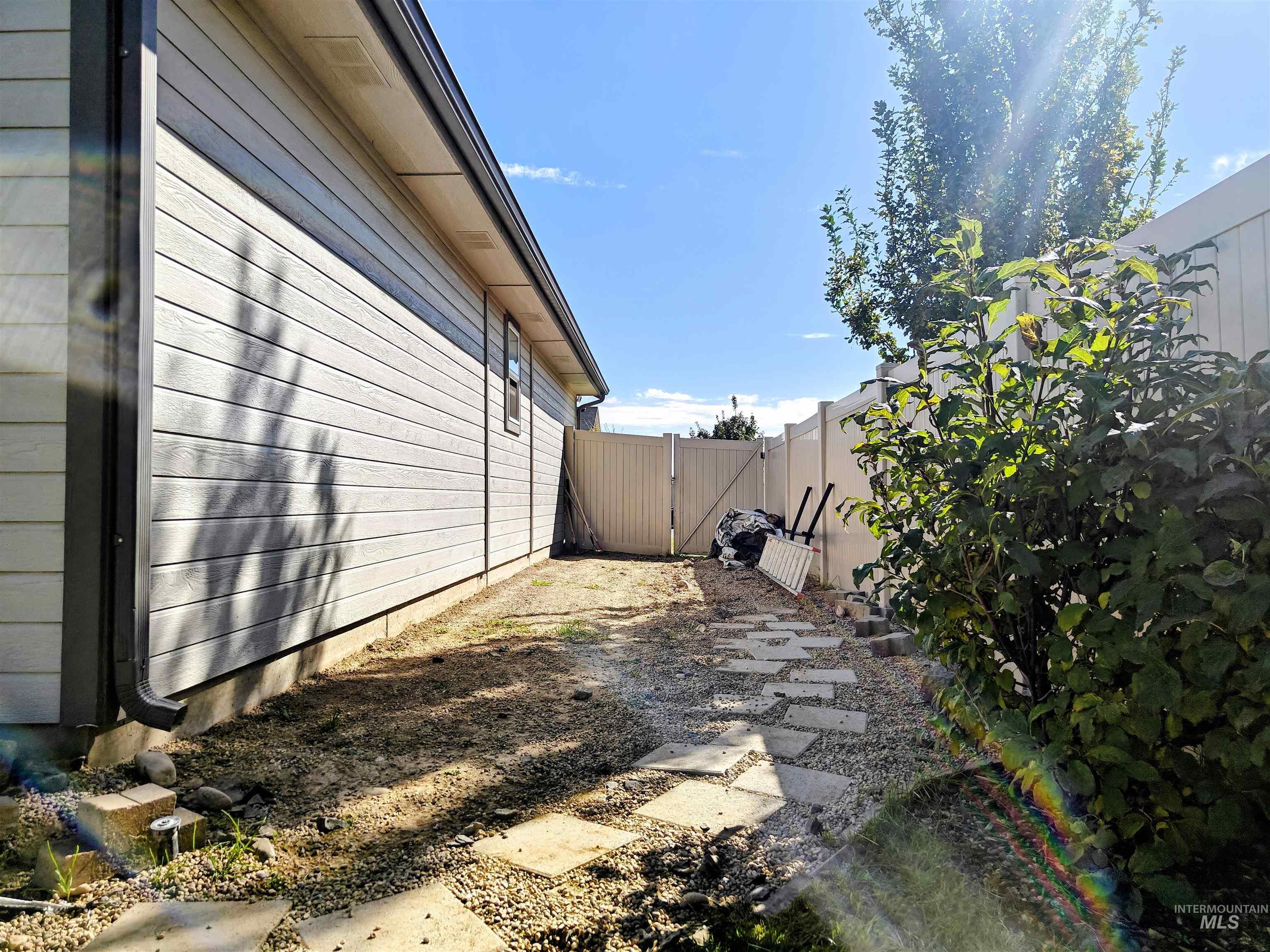 11180 W Aquila St Property Photo 21