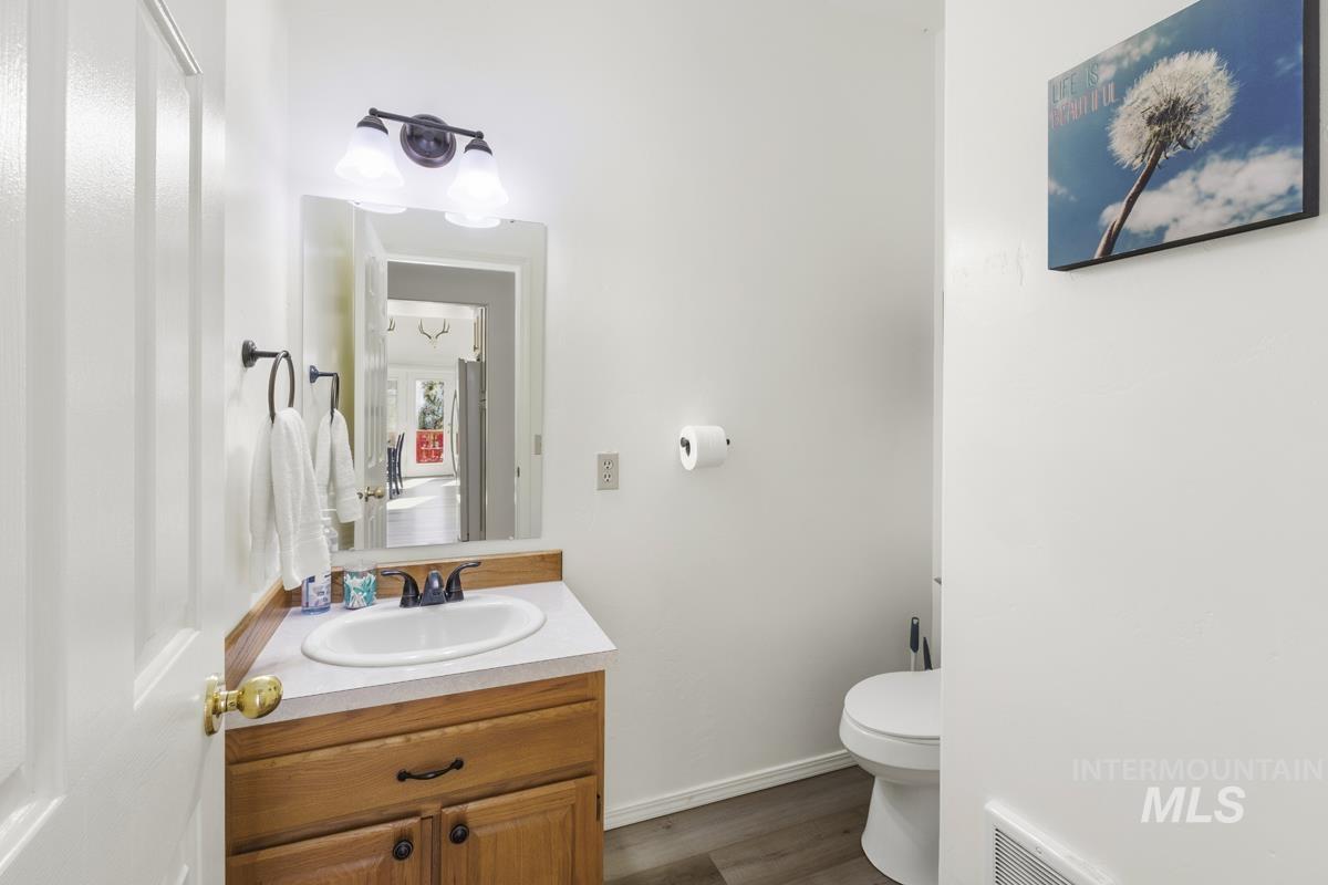 1496 Pine Ridge Drive Property Photo 17