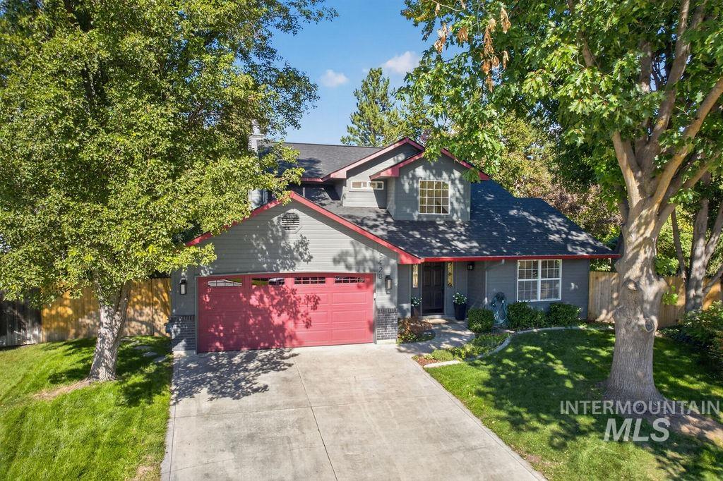 5428 W Clearview Ct. Property Photo 2
