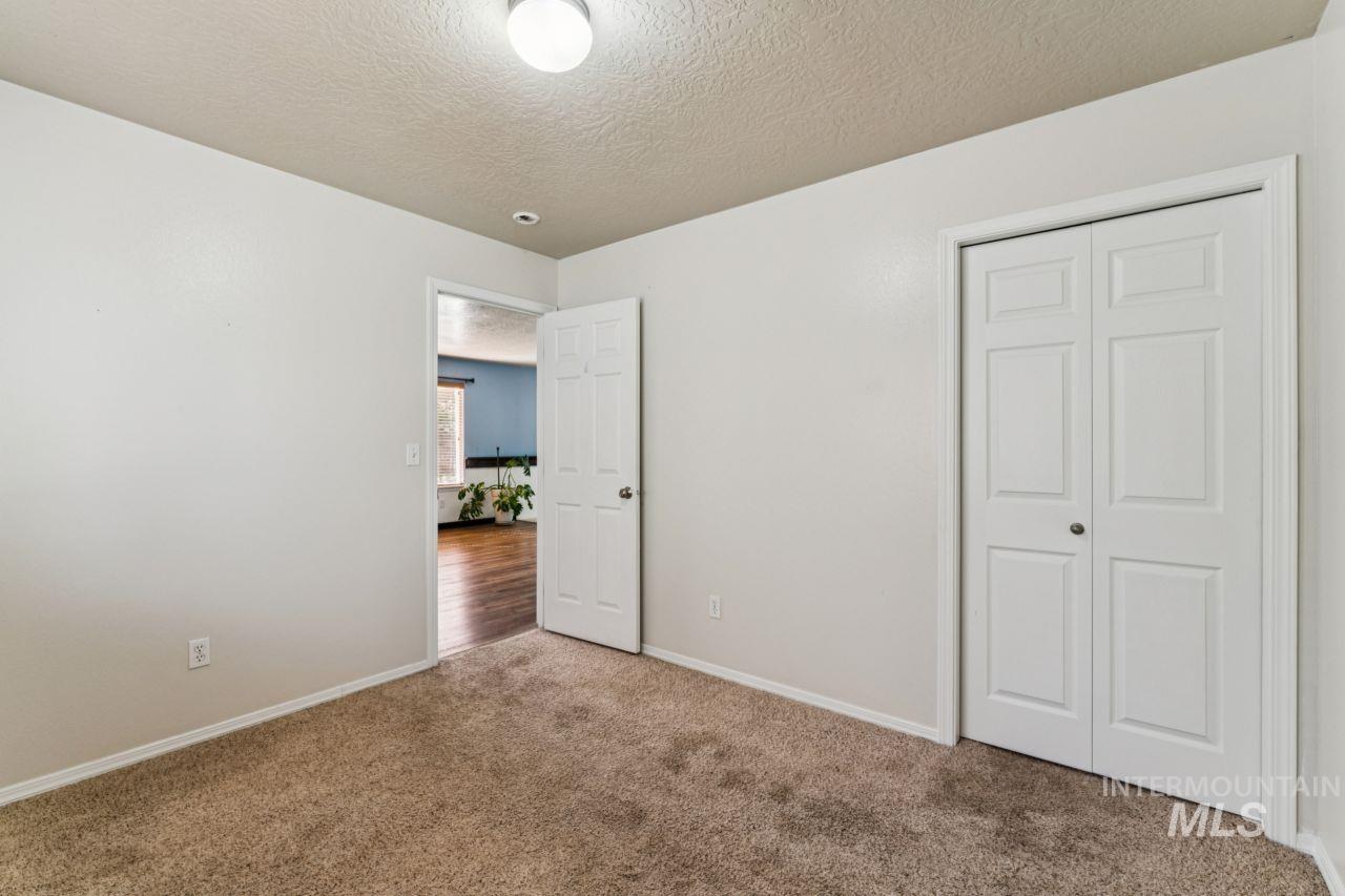 11761 Tidewater St Property Photo 17