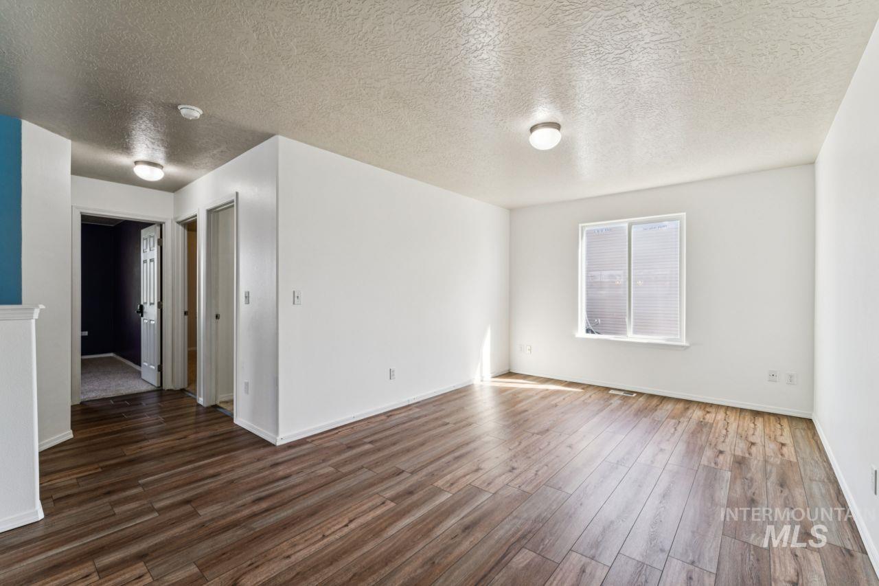 11761 Tidewater St Property Photo 24