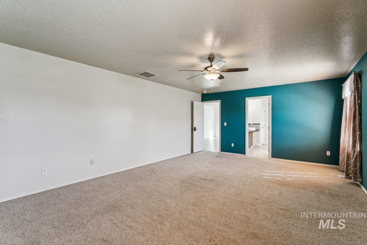 11761 Tidewater St Property Photo 26
