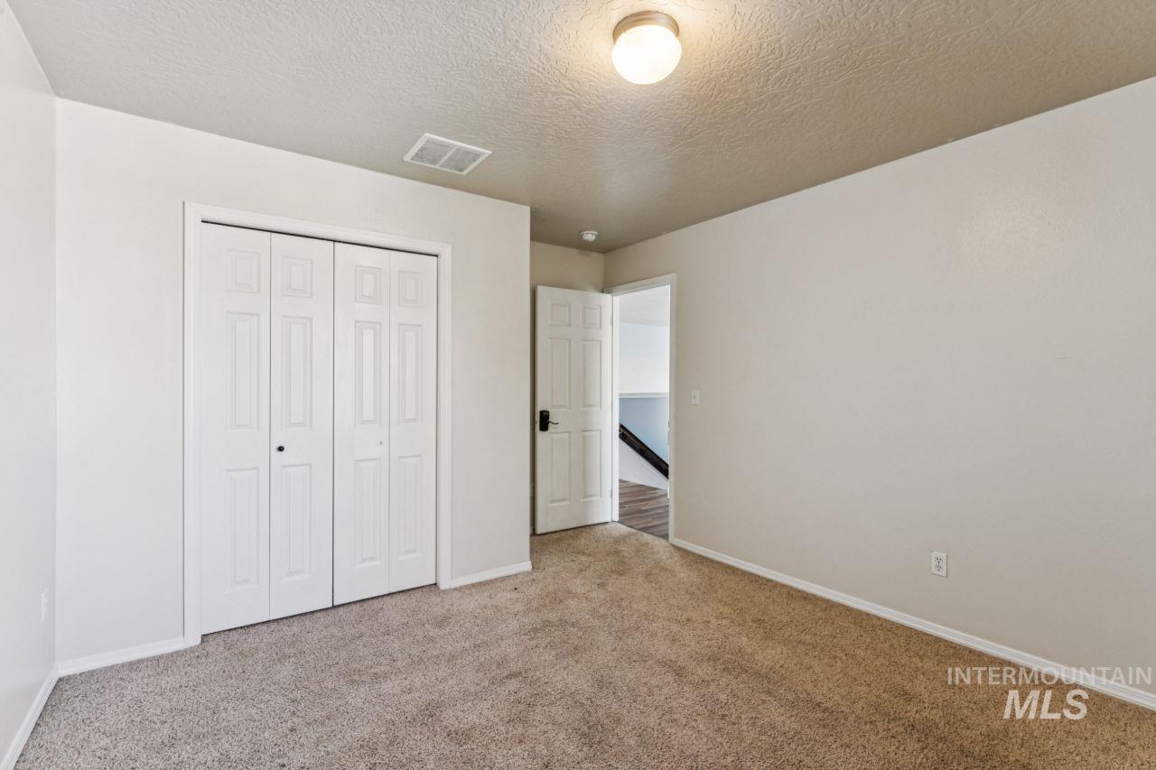 11761 Tidewater St Property Photo 32