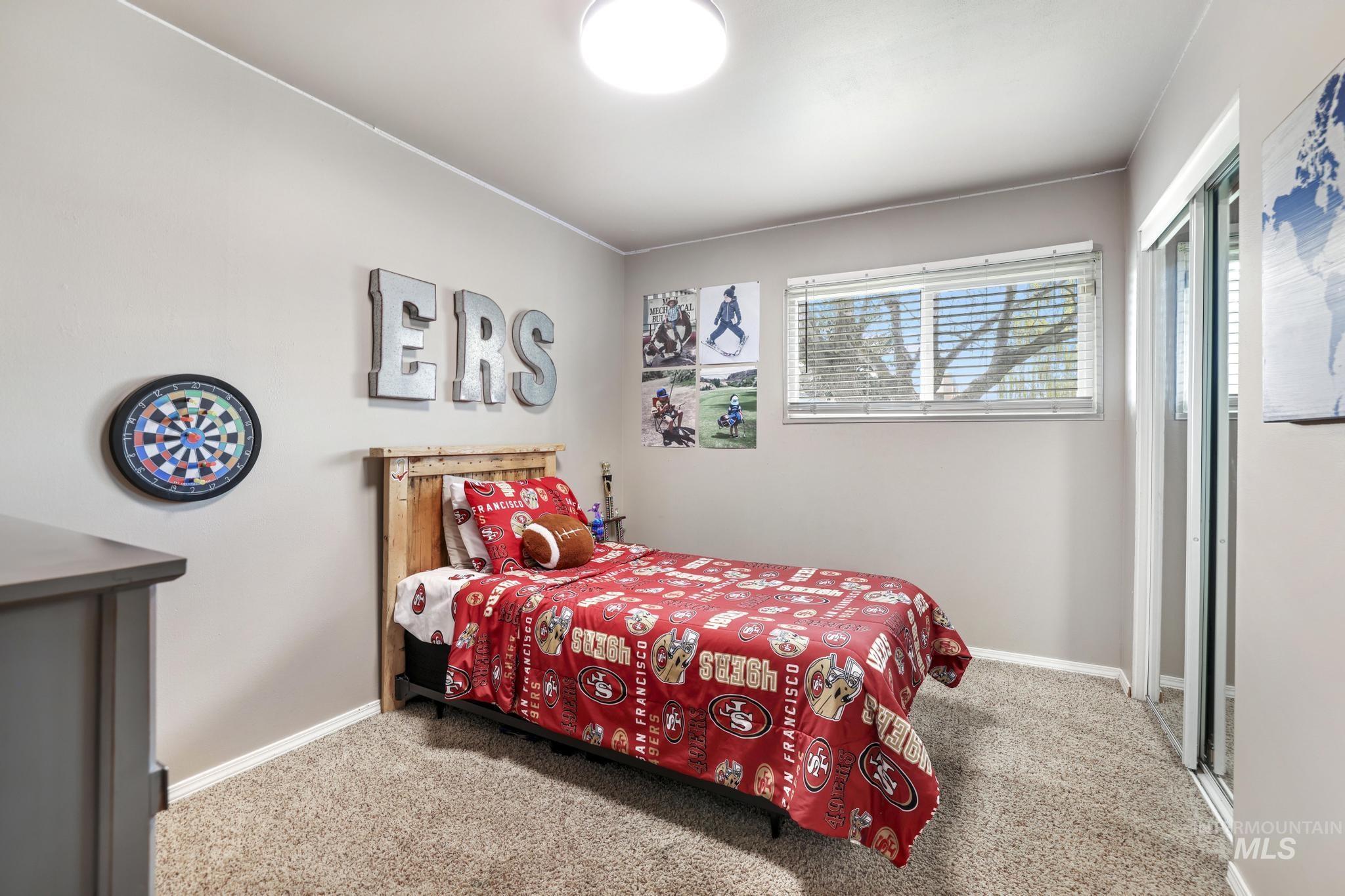 1227 Lawndale Dr Property Photo 14