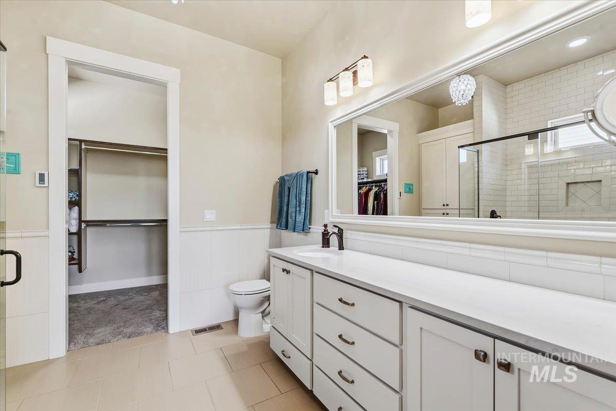 925 W Mollywood Dr Property Photo 23