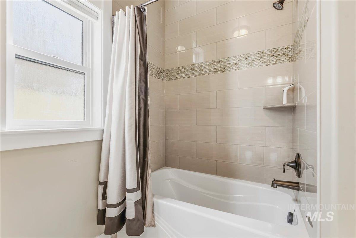 925 W Mollywood Dr Property Photo 26