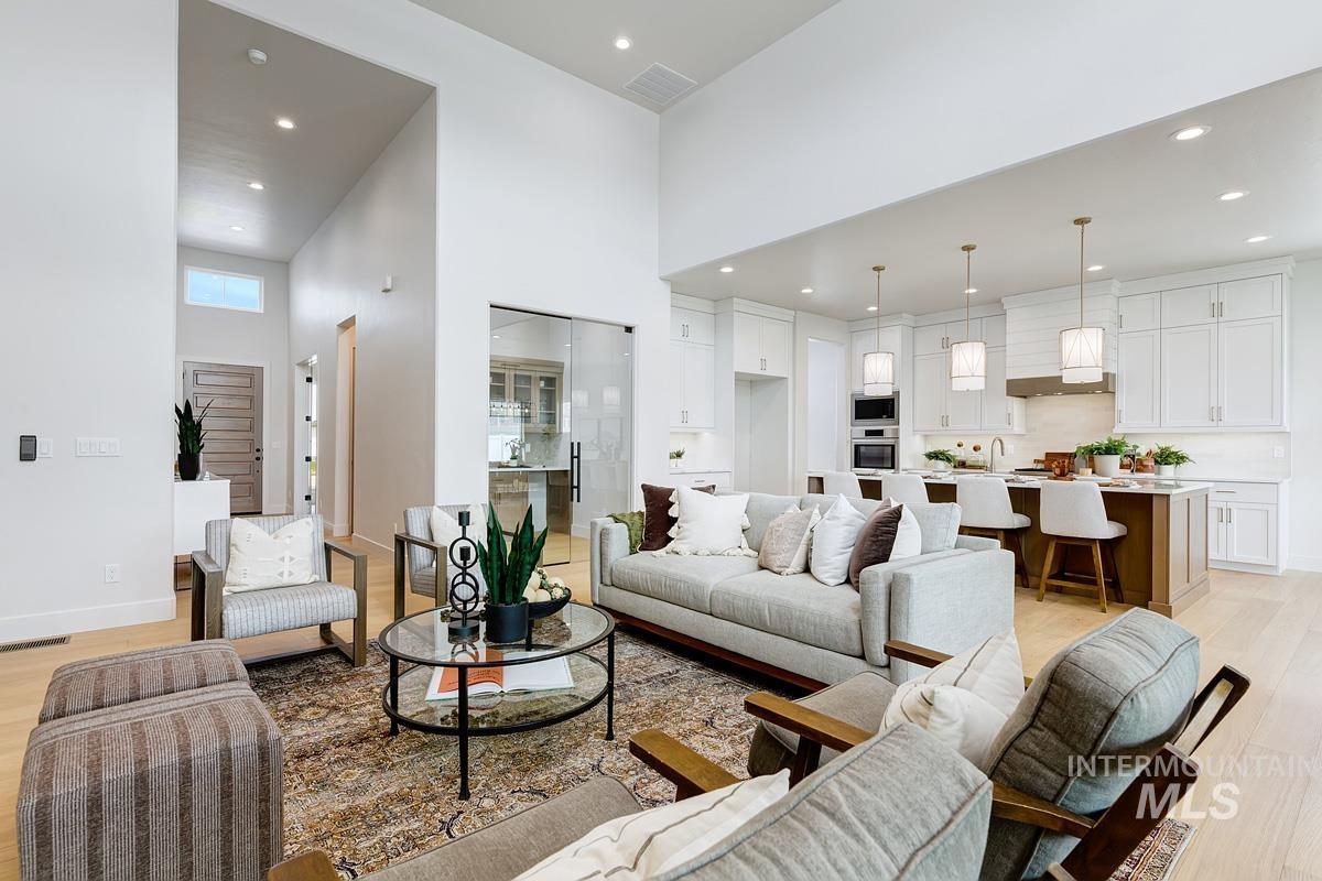 14119 N Goldfinch Ave Property Photo 4