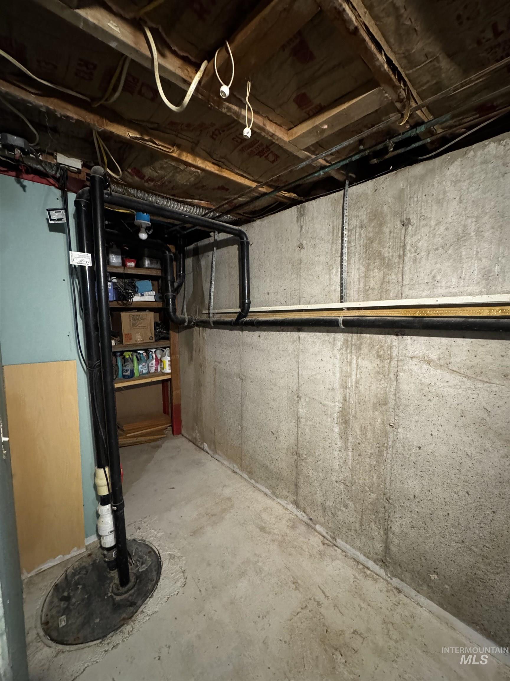232 Glacier Drive Property Photo 15