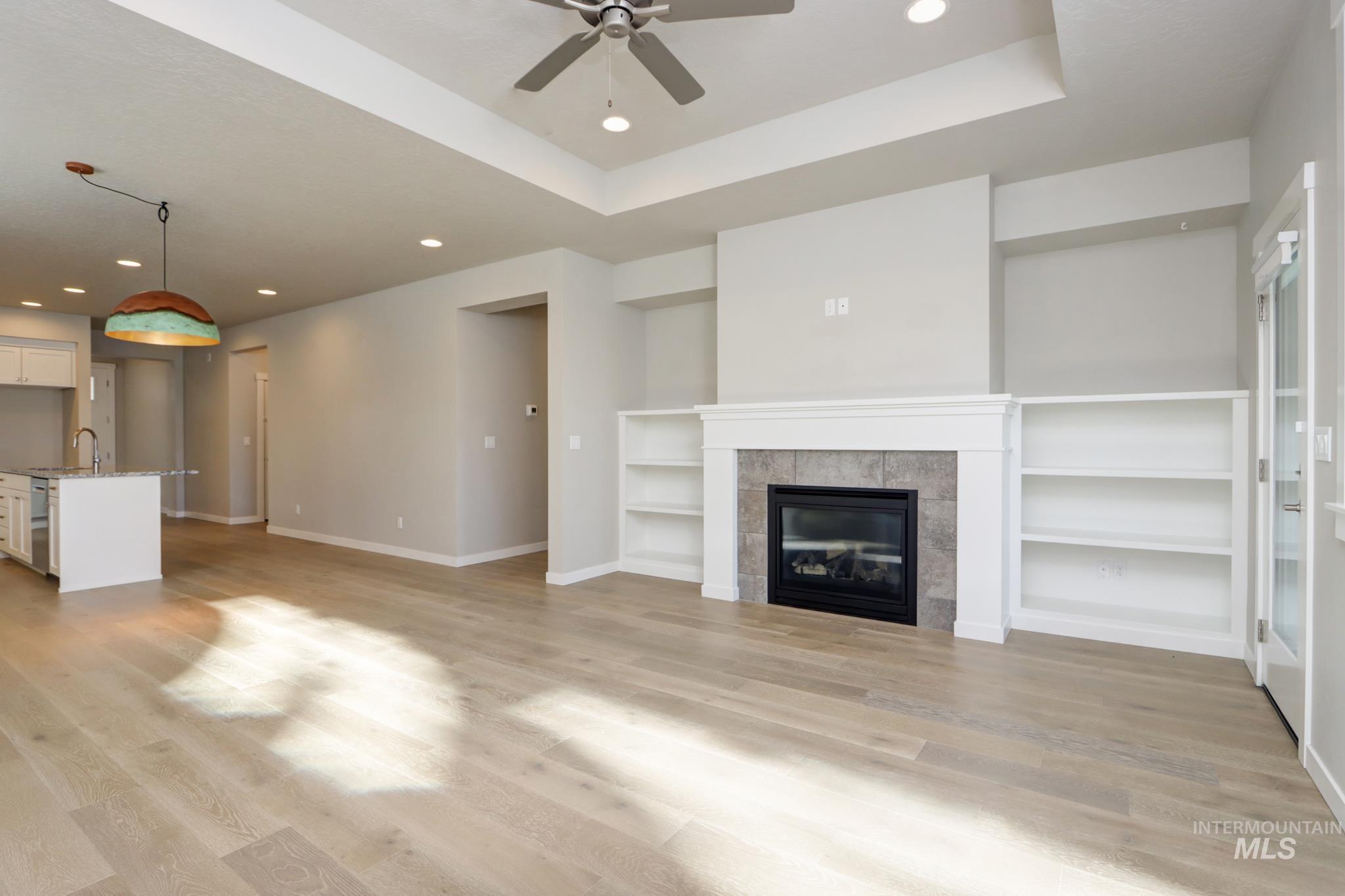 2214 E Danzee Dr Property Photo 12