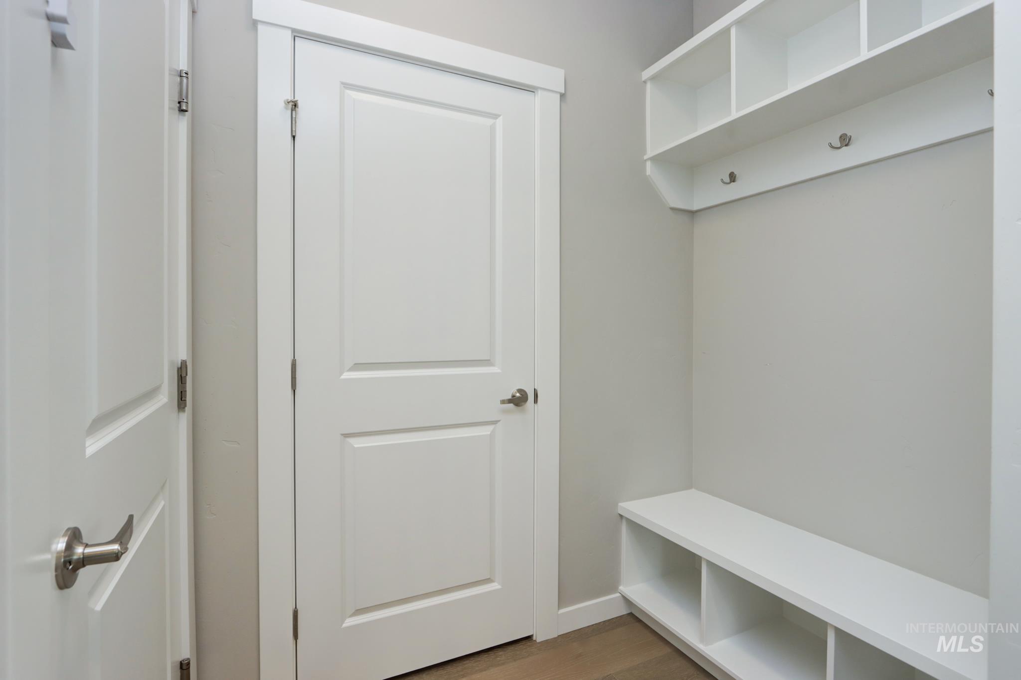 2214 E Danzee Dr Property Photo 32