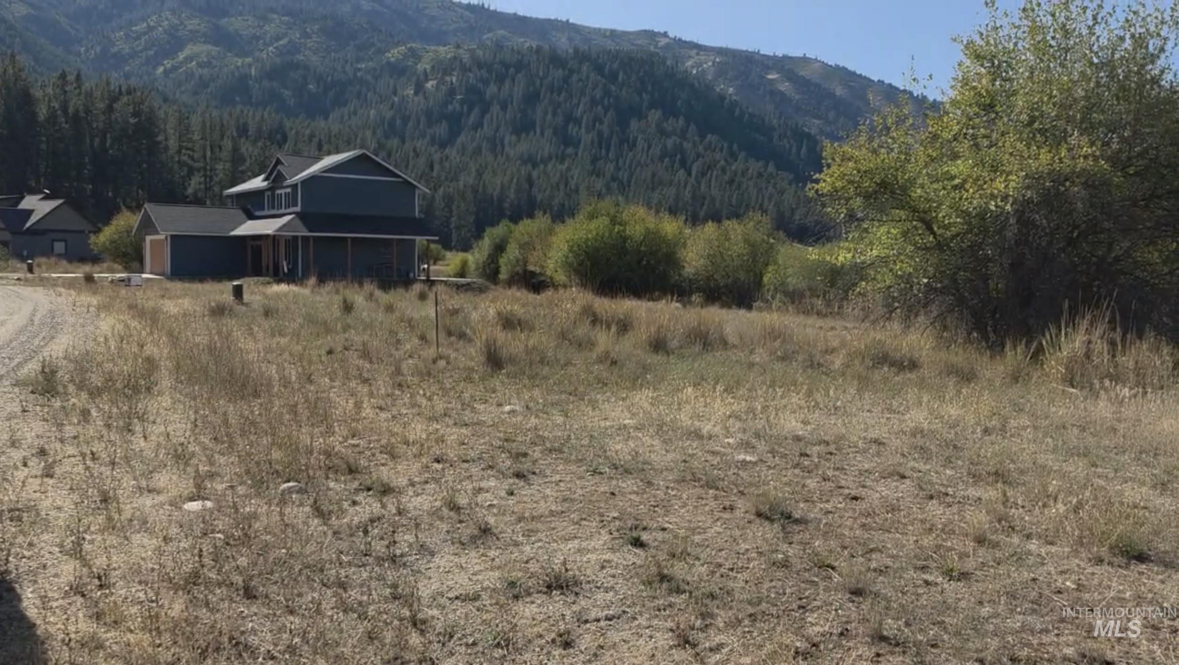 62 Wapiti Ct Property Photo 3