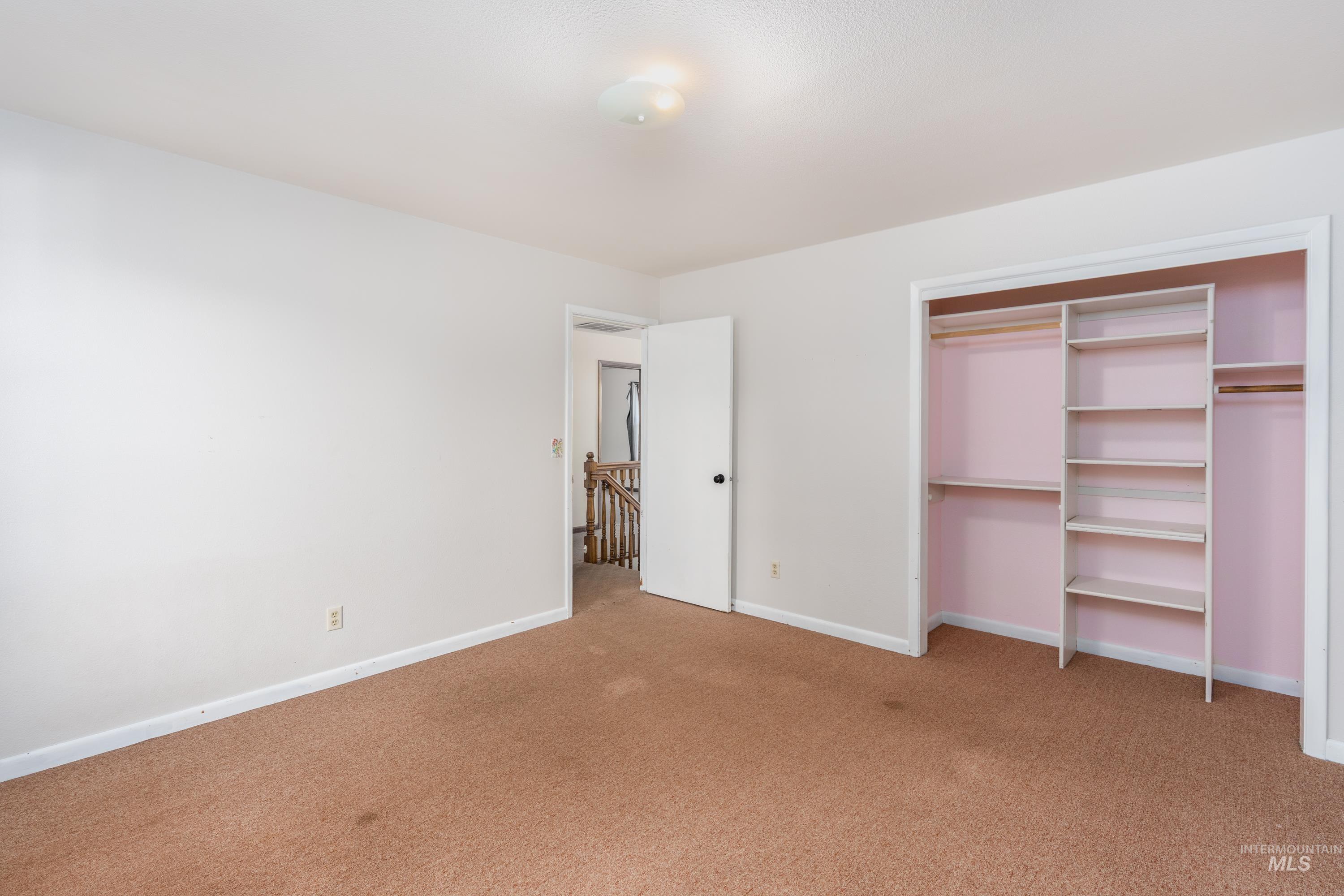 9401 W Stonehill Ct Property Photo 27