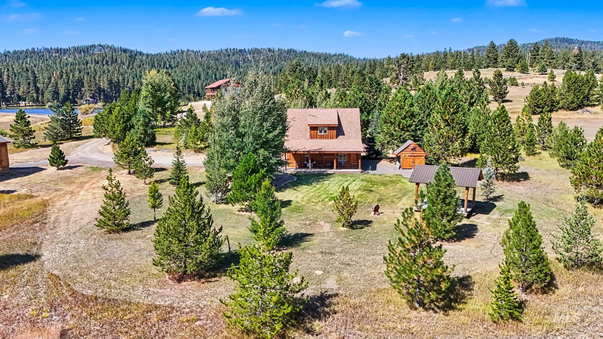 106 Wilderness Lake Rd, Property Photo 2