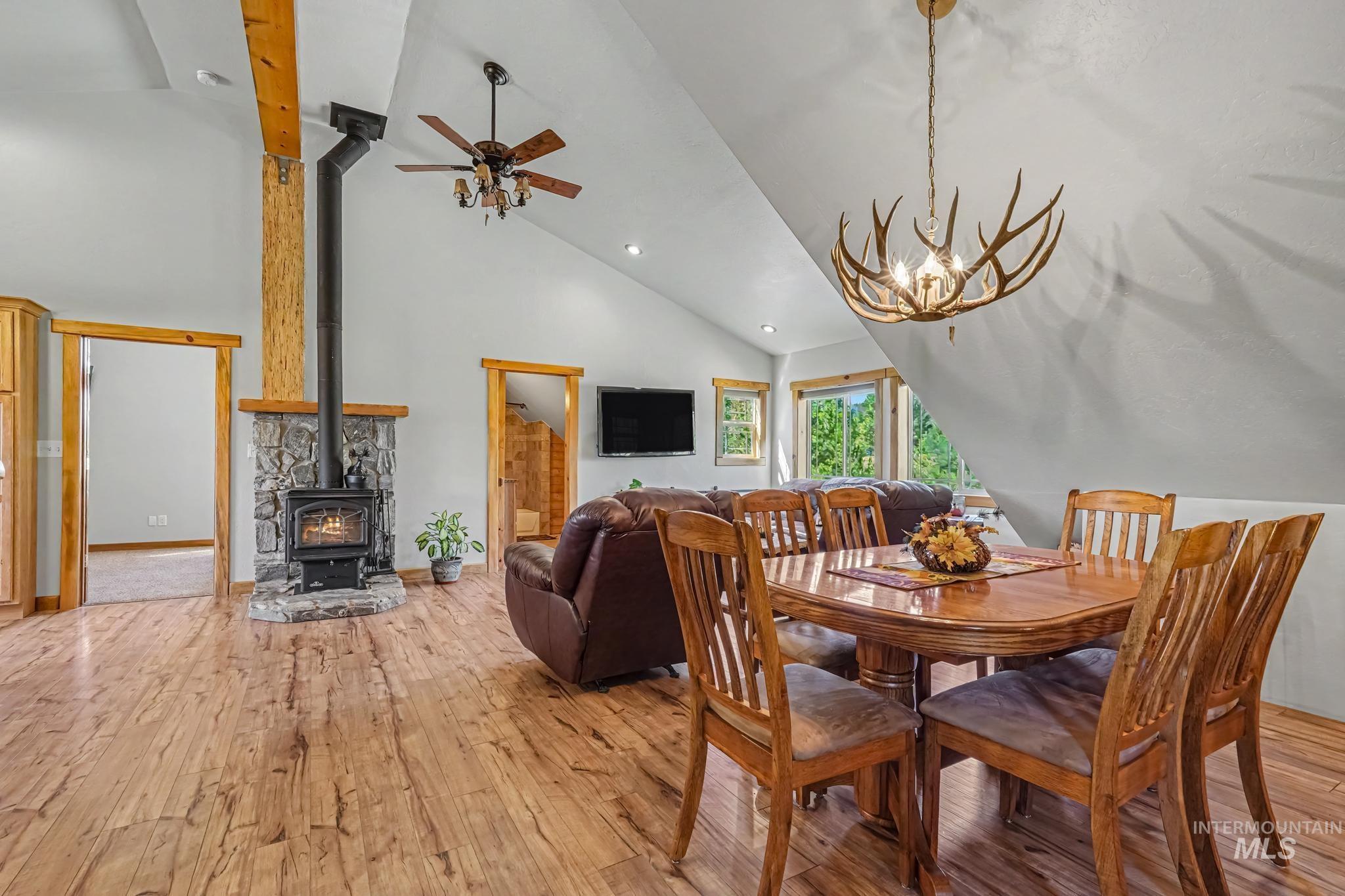 106 Wilderness Lake Rd, Property Photo 8