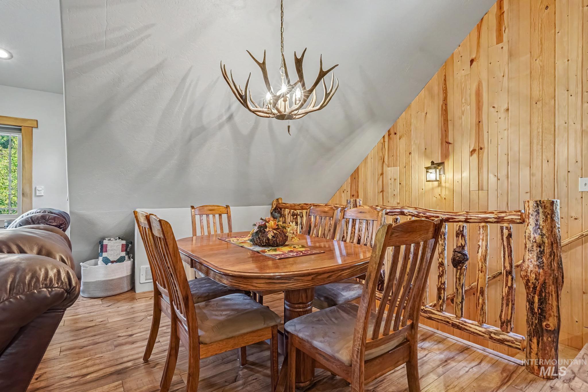 106 Wilderness Lake Rd, Property Photo 9