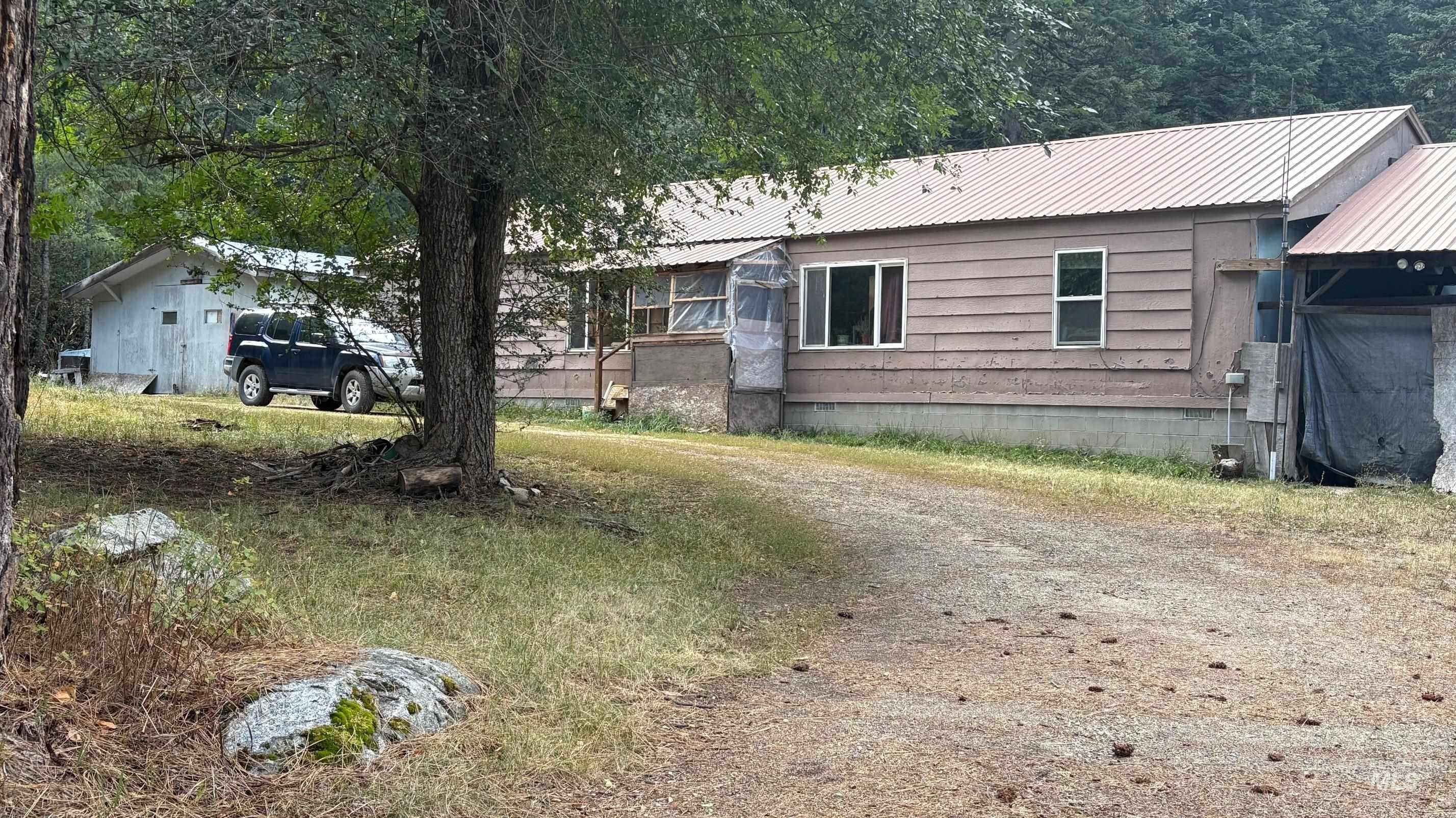 24 Syringa Drive Property Photo 1