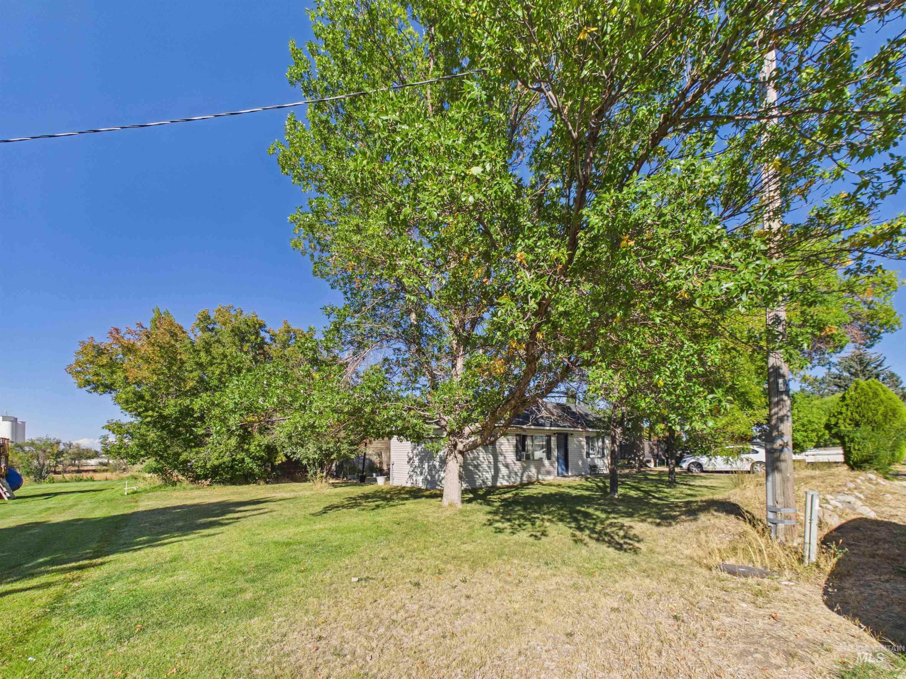 310 E Atherton Property Photo 26