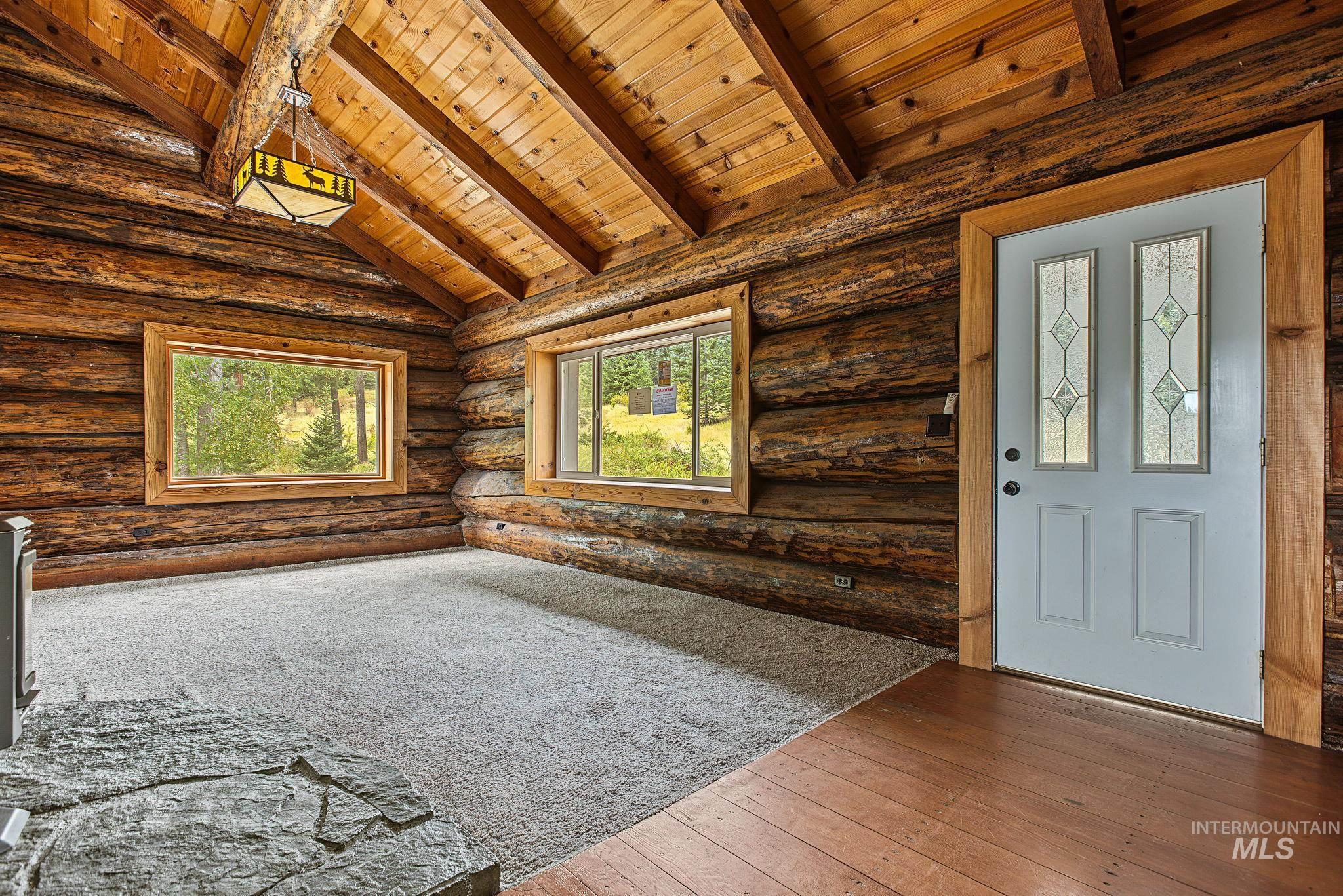 2926 Wells Bench Road Property Photo 5
