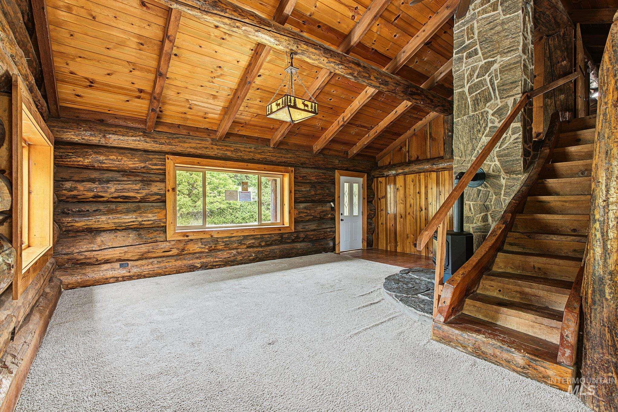 2926 Wells Bench Road Property Photo 7