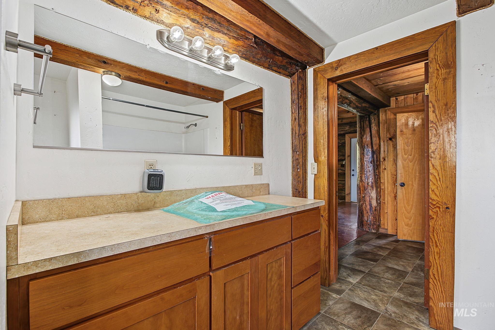 2926 Wells Bench Road Property Photo 22