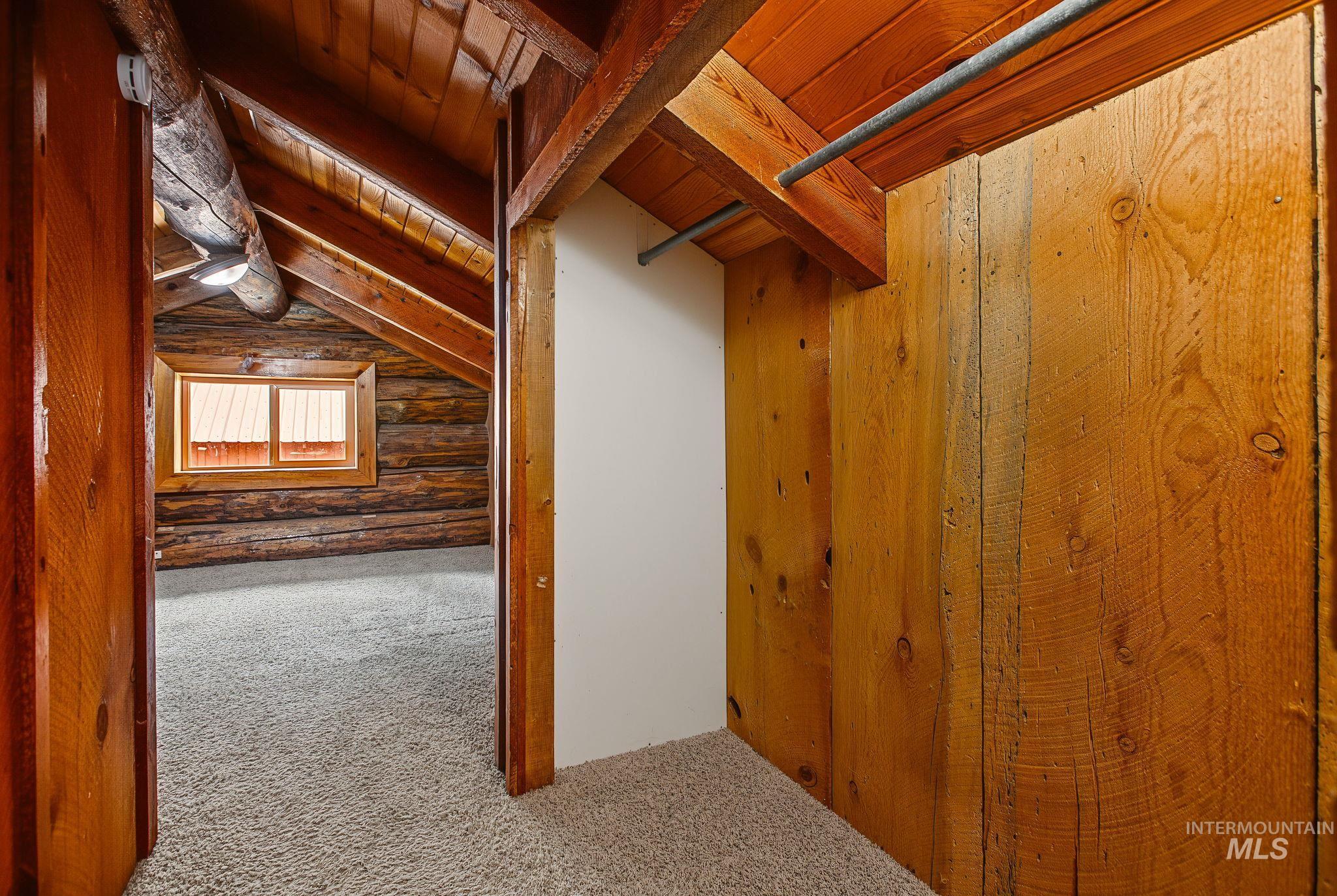 2926 Wells Bench Road Property Photo 29