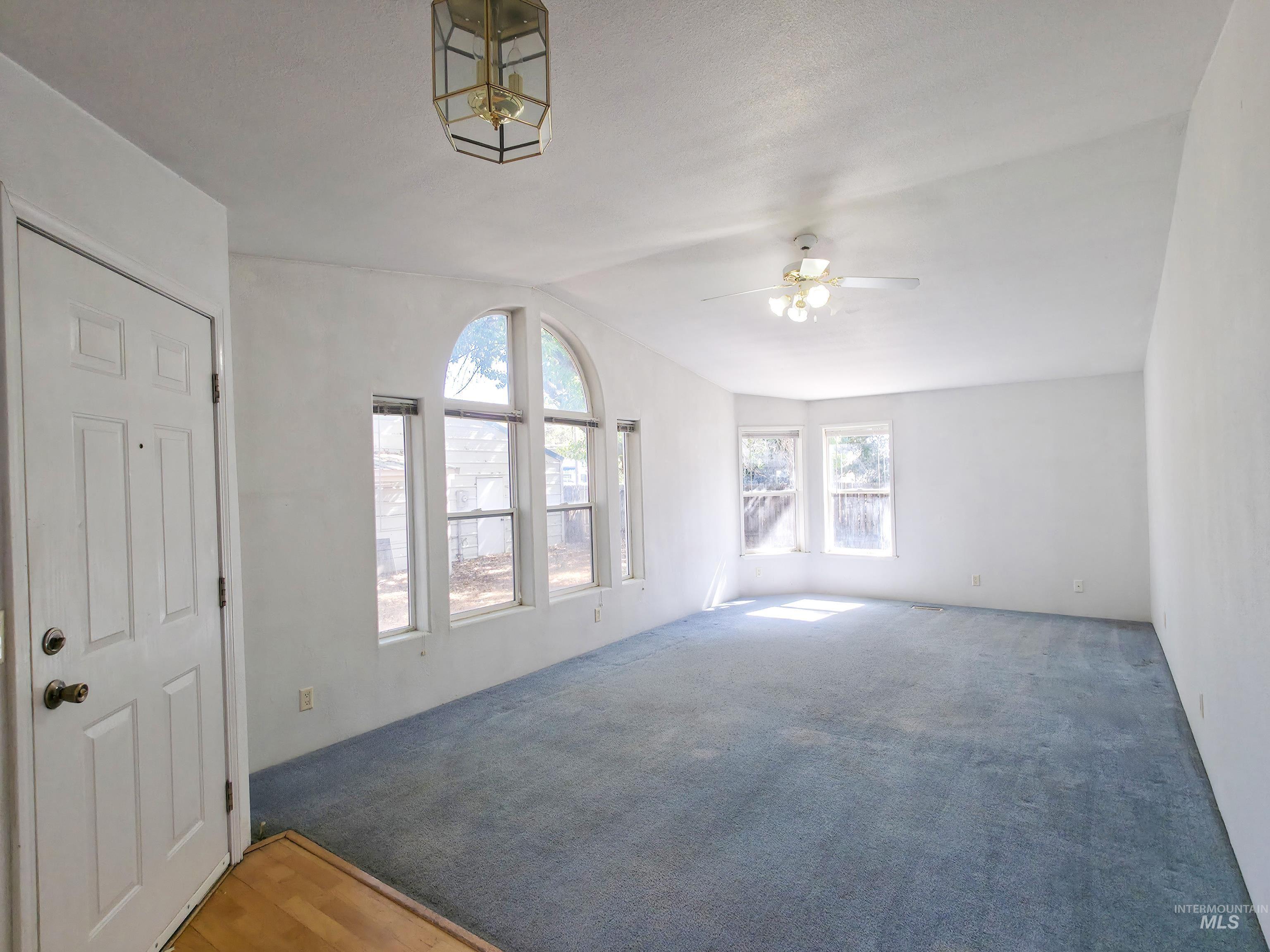 1215 W 7th Property Photo 4
