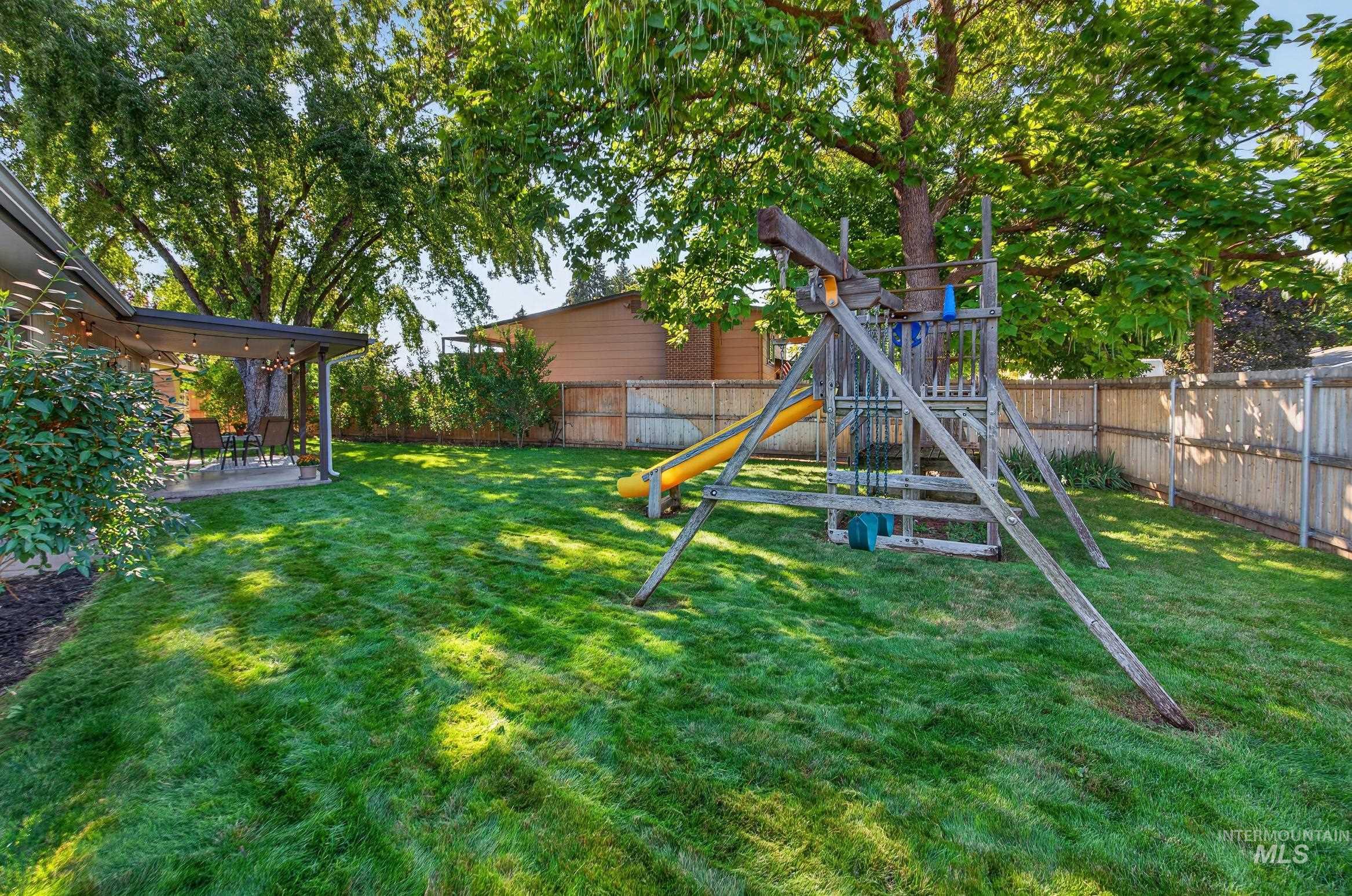 8595 W Westchester Ave Property Photo 45