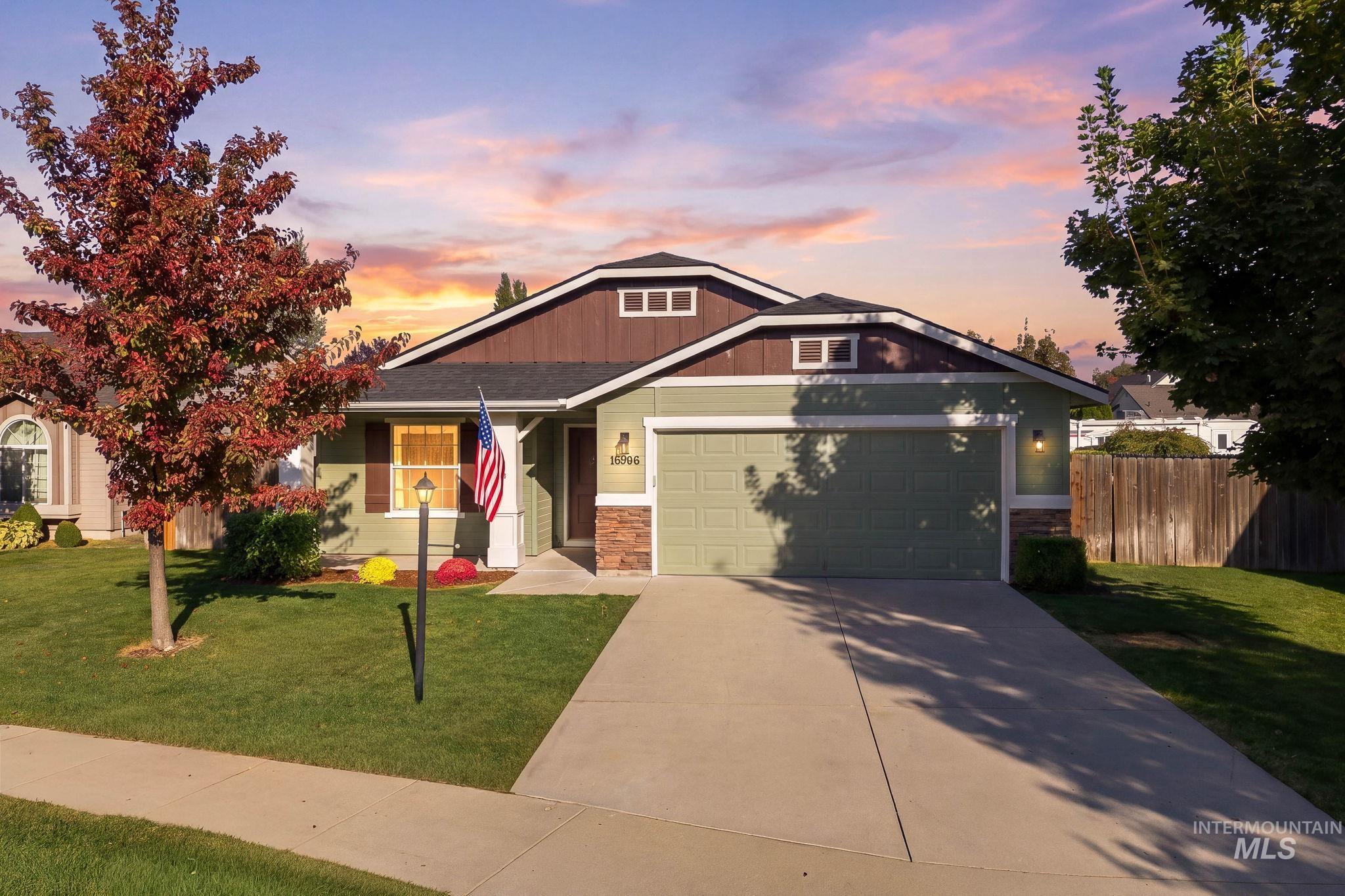 16556 Clover Valley Way Property Photo 1
