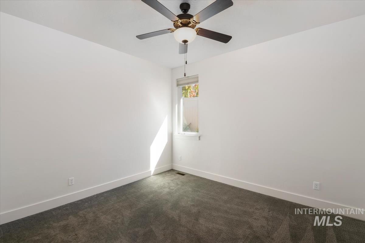 6170 W Ina Drive Property Photo 33