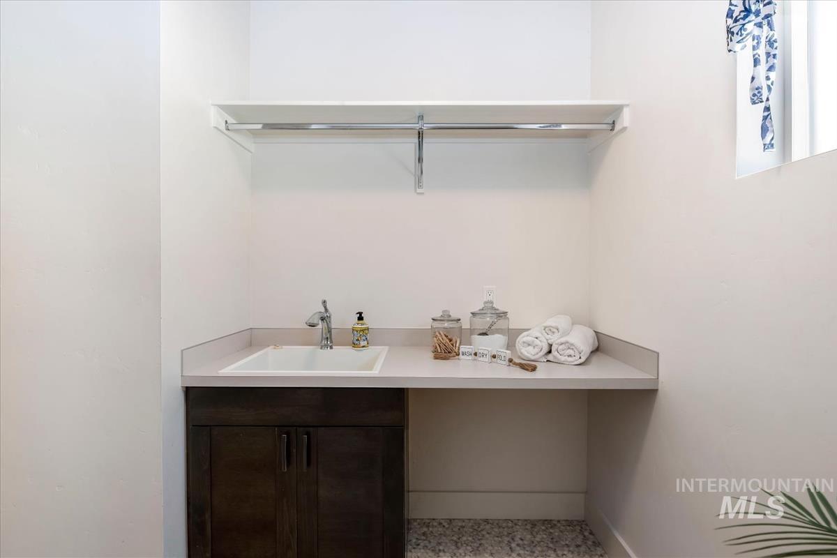 6170 W Ina Drive Property Photo 37