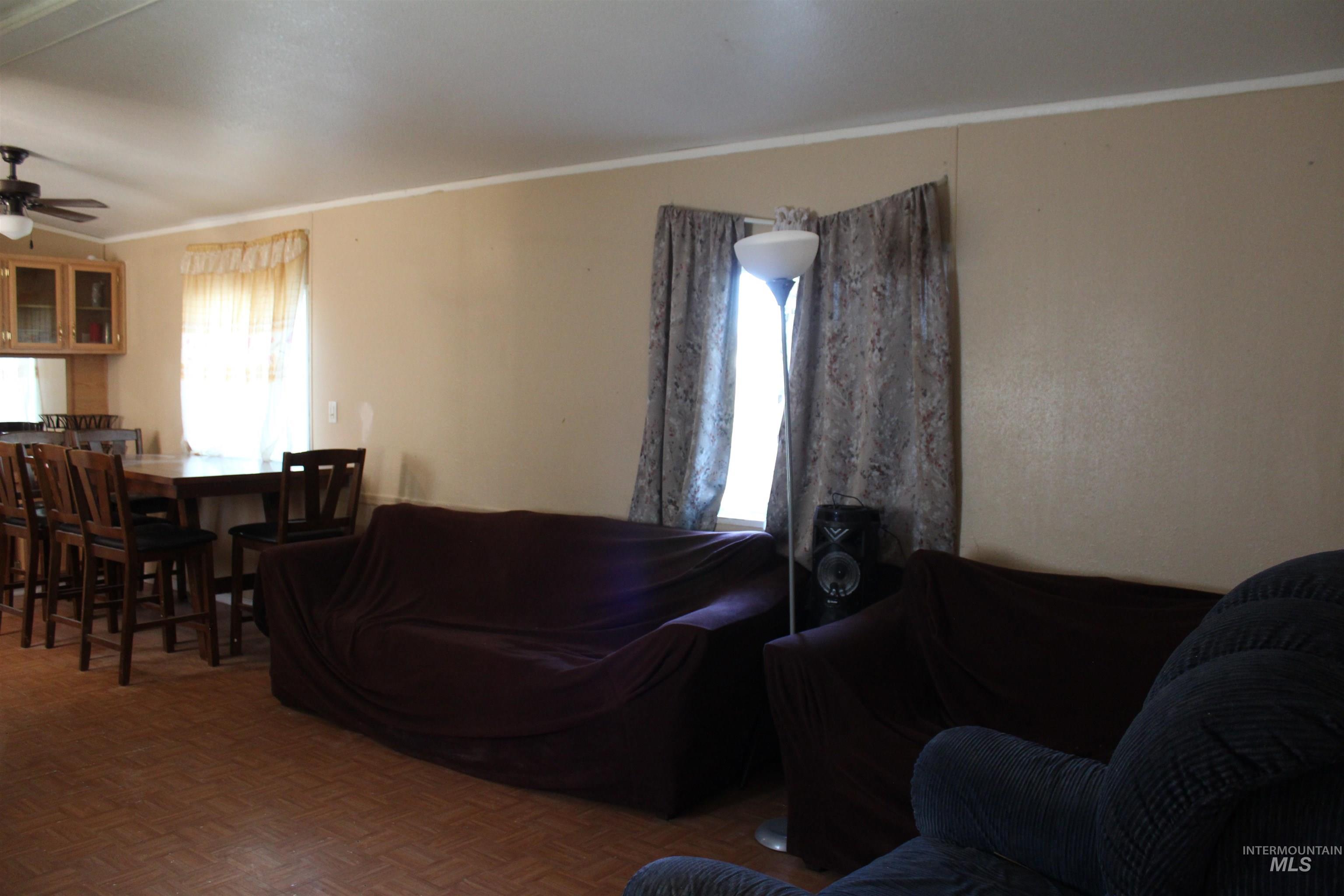 1015 N Fir St Property Photo 13