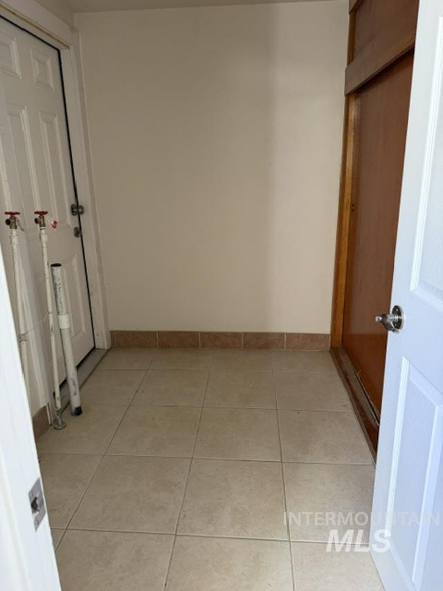 277 & 279 S East Blvd Property Photo 9