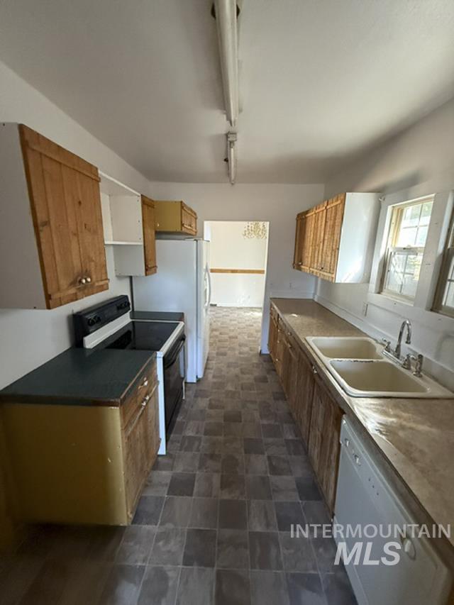 277 & 279 S East Blvd Property Photo 20