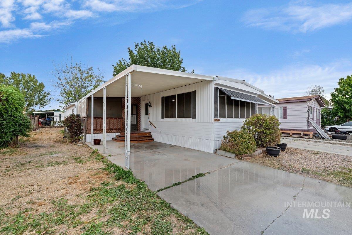 10948 W Palm Drive Property Photo 2