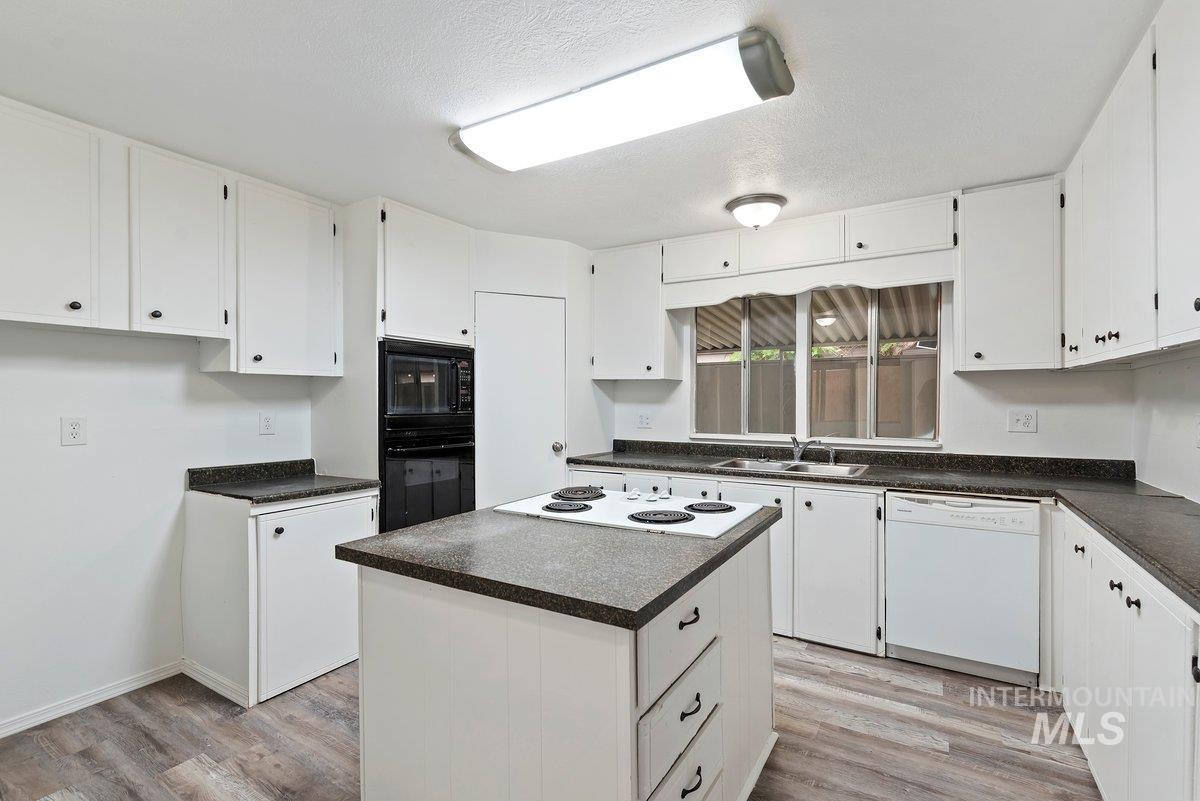 10948 W Palm Drive Property Photo 13