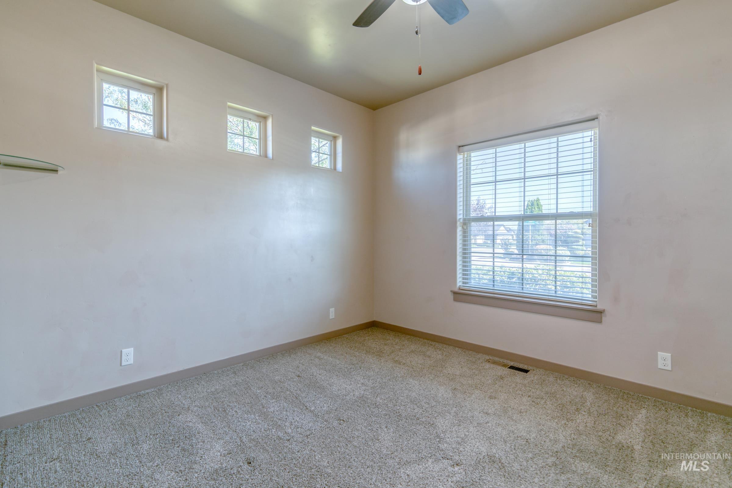 4316 Middlesboro Way Property Photo 21