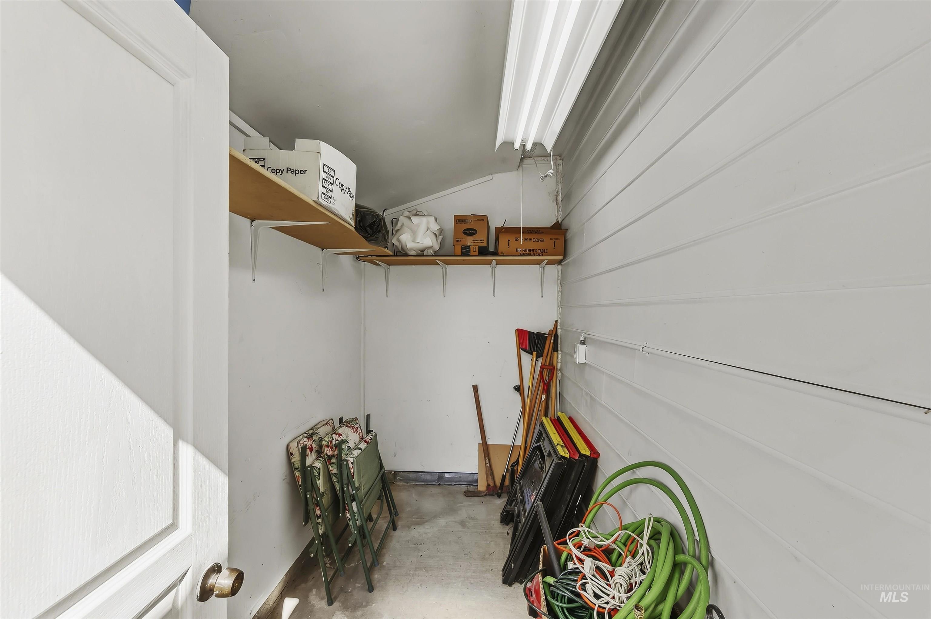 5991 N Willowdale Ln Property Photo 21