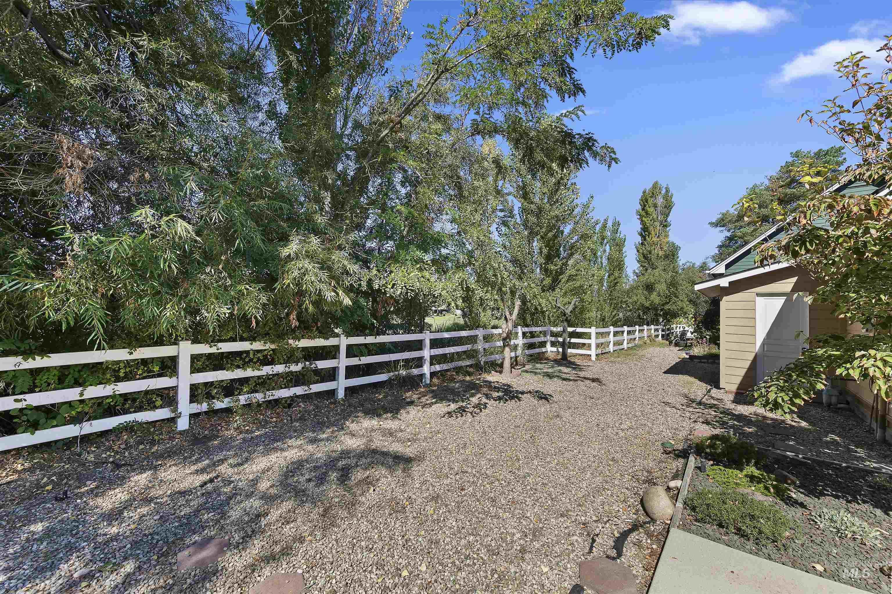 5991 N Willowdale Ln Property Photo 22
