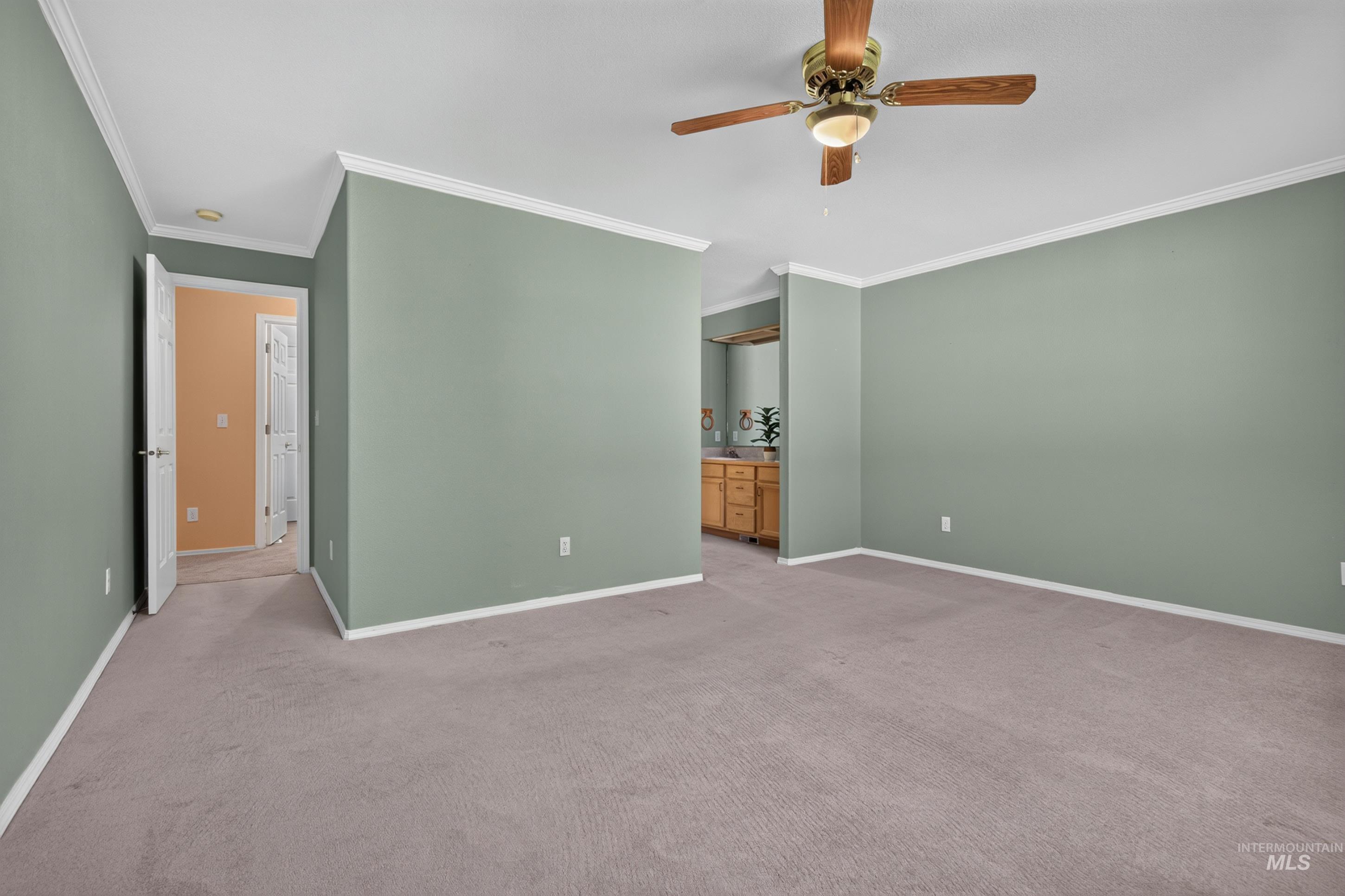 716 W Benton Ave. Property Photo 21