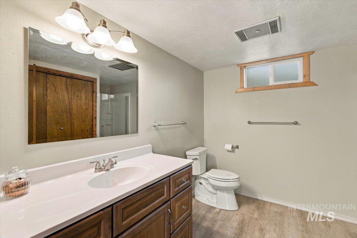 10201 Willis Rd. Property Photo 25