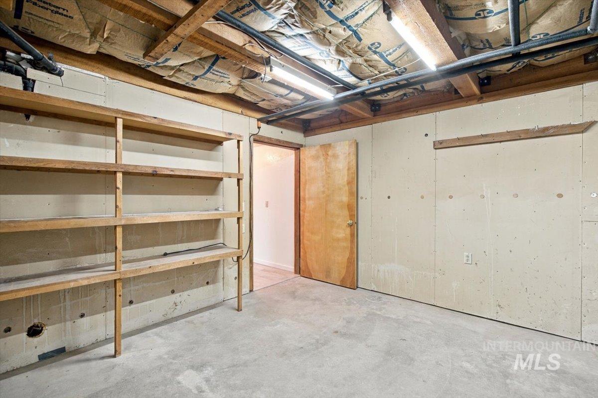 10201 Willis Rd. Property Photo 27